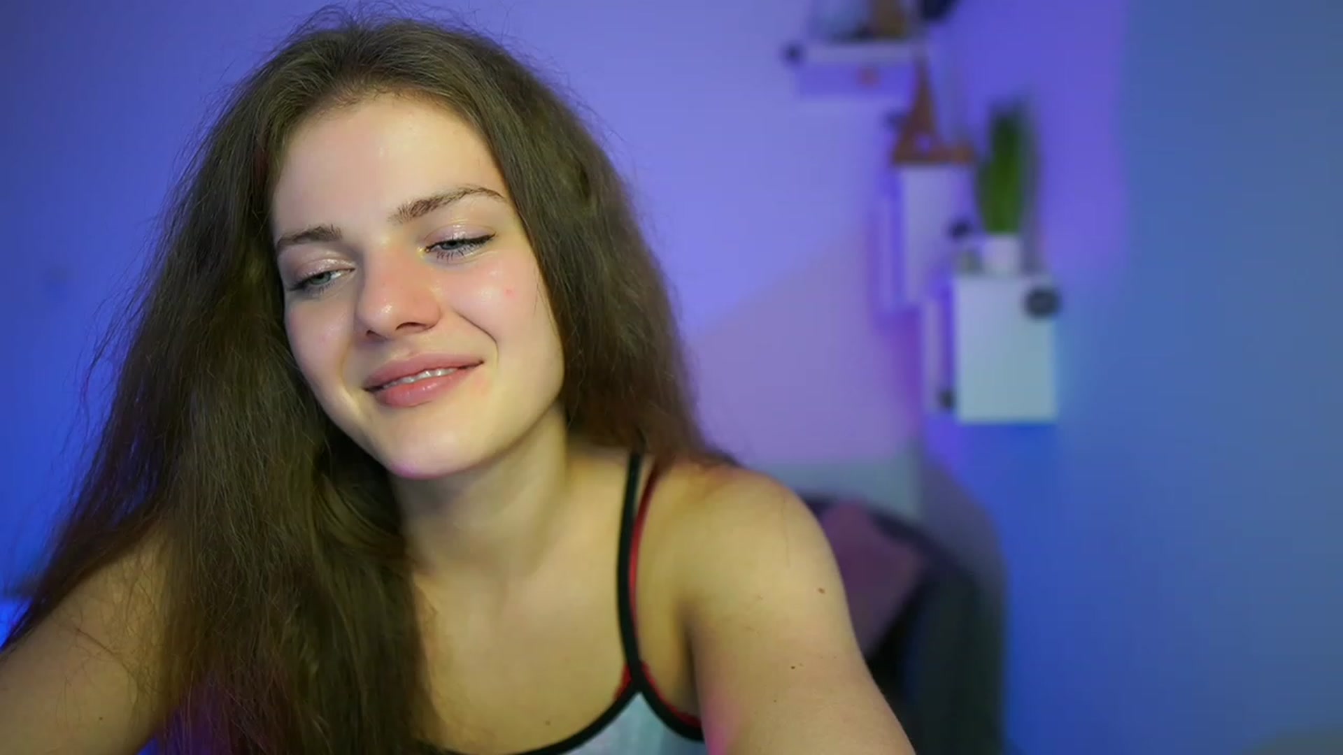 Gallery image thumbnail from Elly_Malkova_'s myfreecams stream on, 06/07/2023, 22:36 image 9 of 20