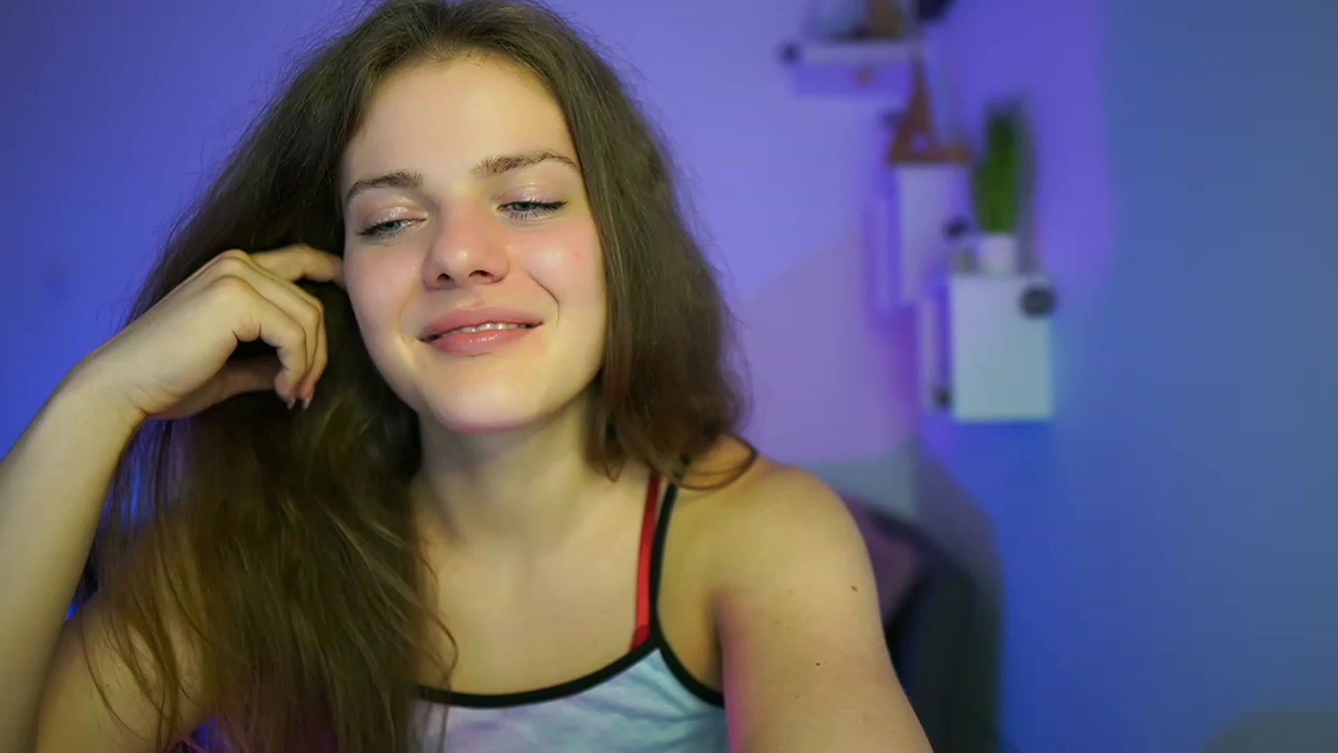 Gallery image thumbnail from Elly_Malkova_'s myfreecams stream on, 06/07/2023, 22:58 image 19 of 20