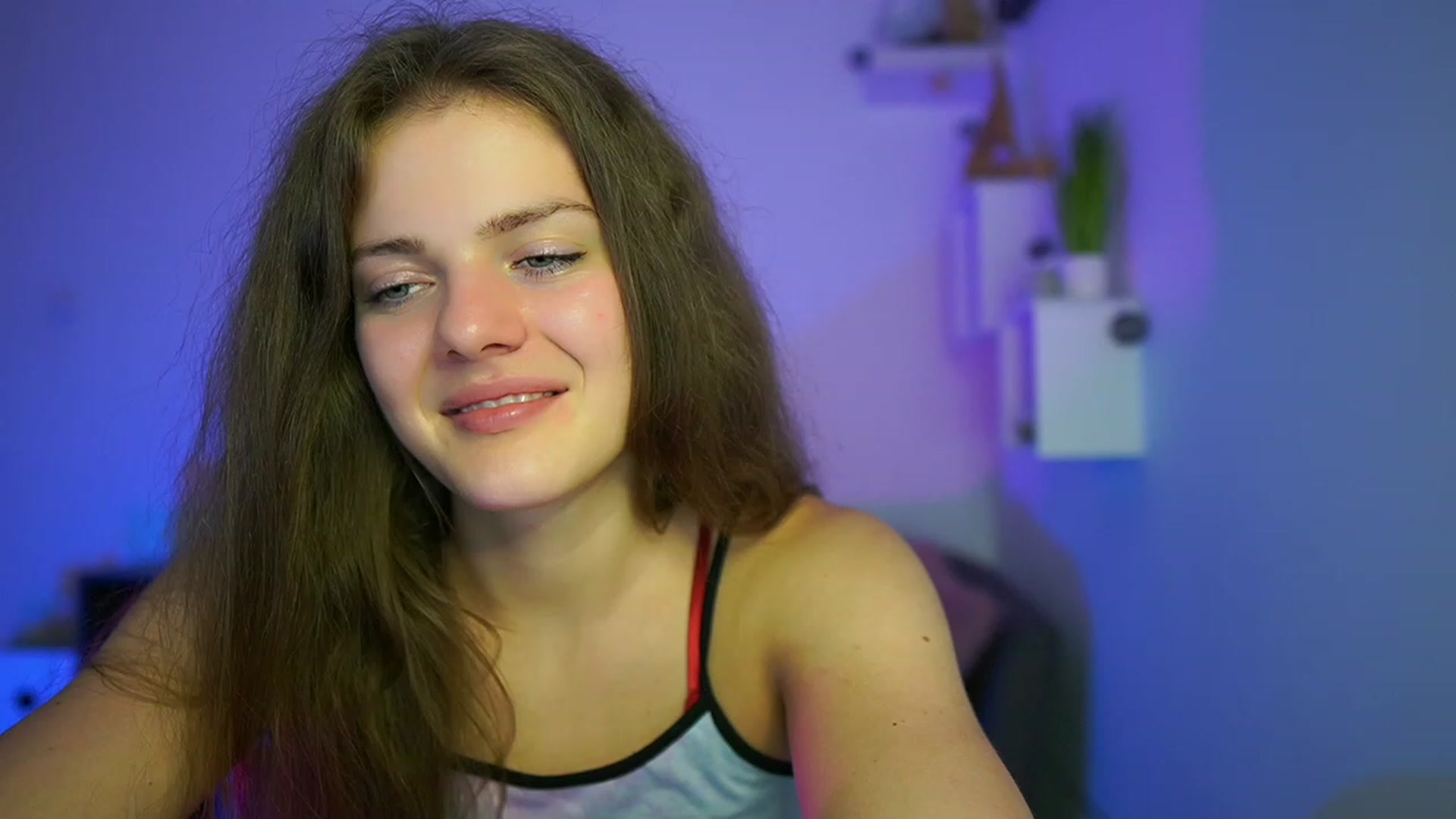 Gallery image thumbnail from Elly_Malkova_'s myfreecams stream on, 06/07/2023, 22:58 image 8 of 20