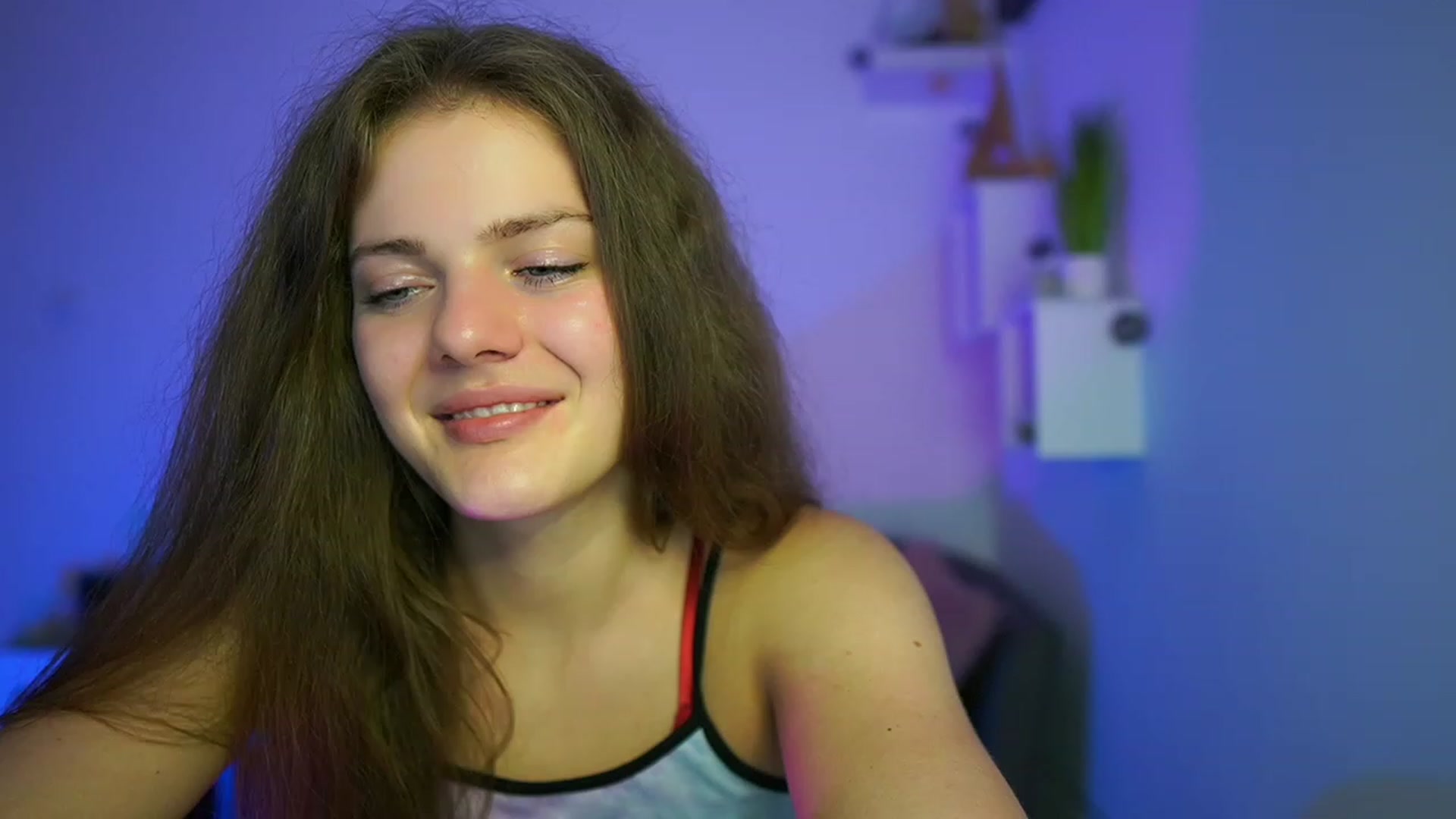 Gallery image thumbnail from Elly_Malkova_'s myfreecams stream on, 06/07/2023, 22:58 image 16 of 20