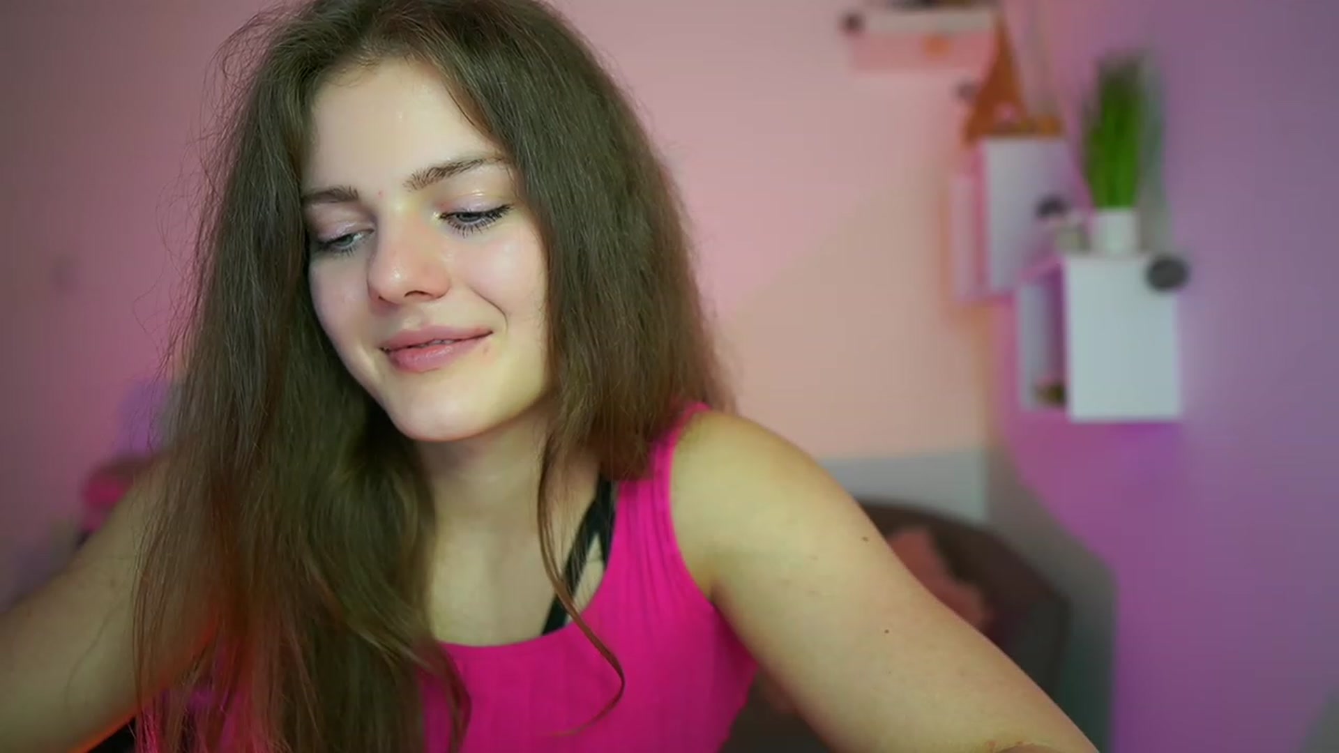 Gallery image thumbnail from Elly_Malkova_'s myfreecams stream on, 06/10/2023, 17:59 image 20 of 20