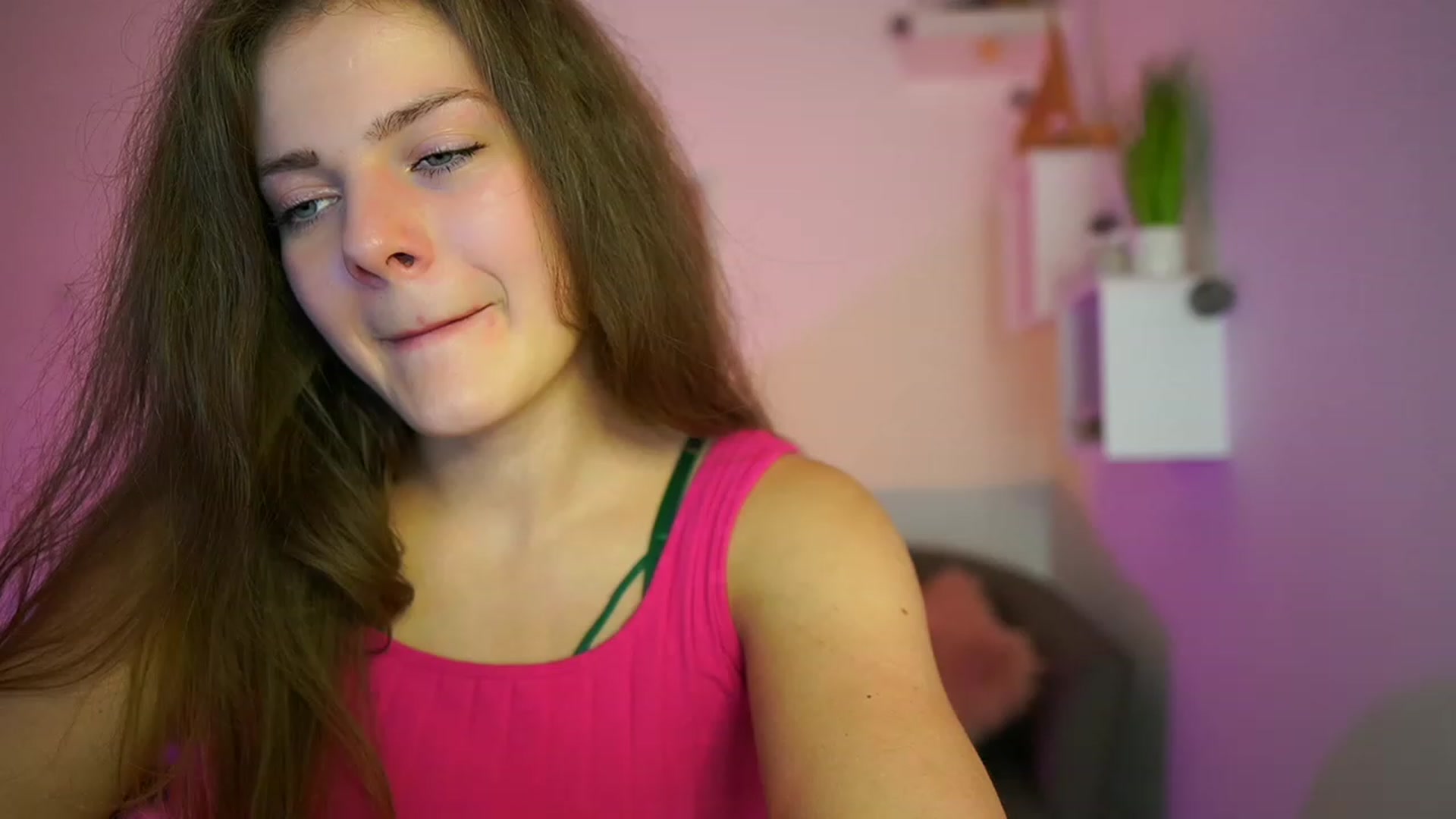Gallery image thumbnail from Elly_Malkova_'s myfreecams stream on, 06/11/2023, 19:41 image 5 of 20