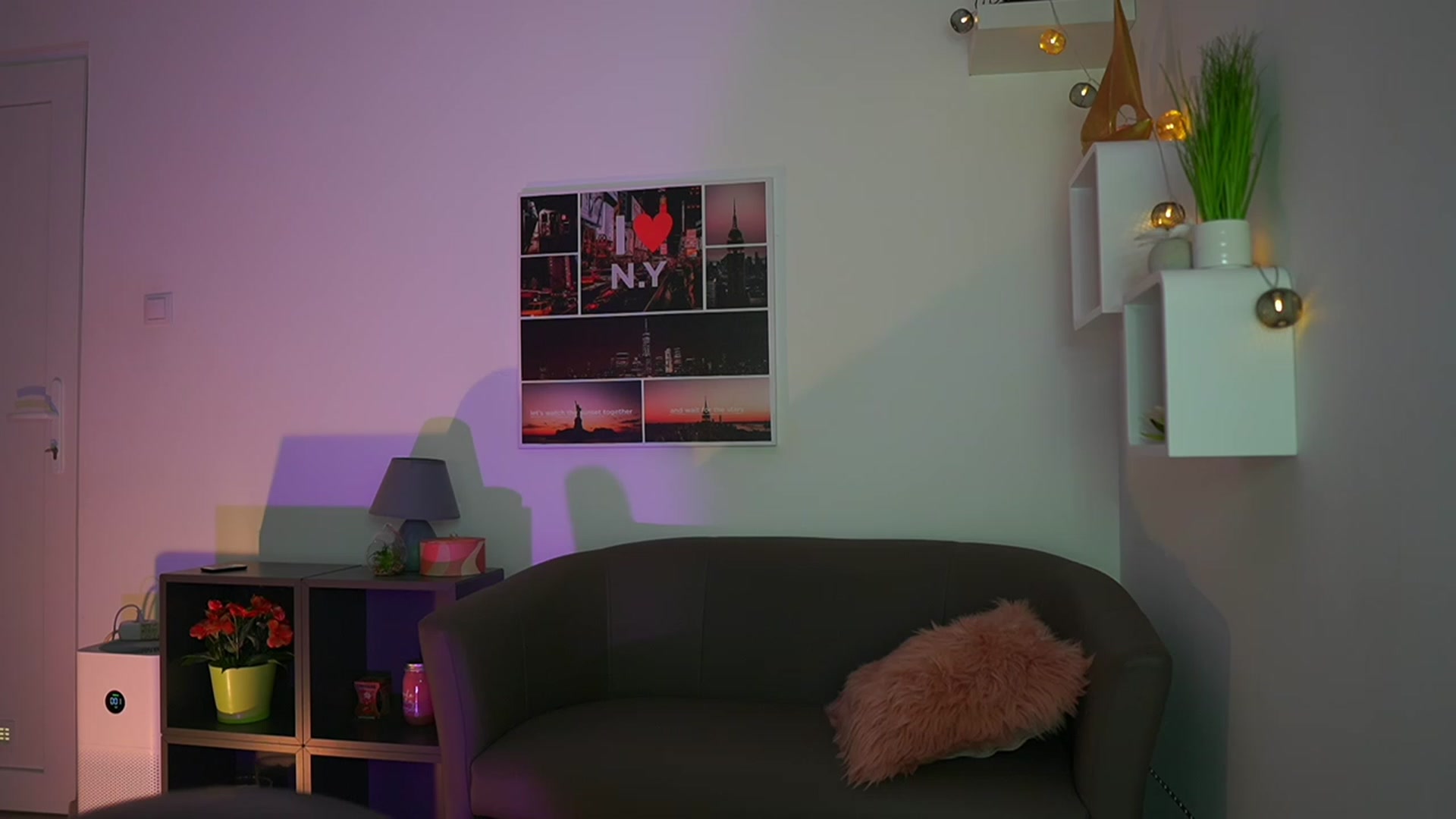 Gallery image thumbnail from Elly_Malkova_'s myfreecams stream on, 06/16/2023, 18:01 image 1 of 20