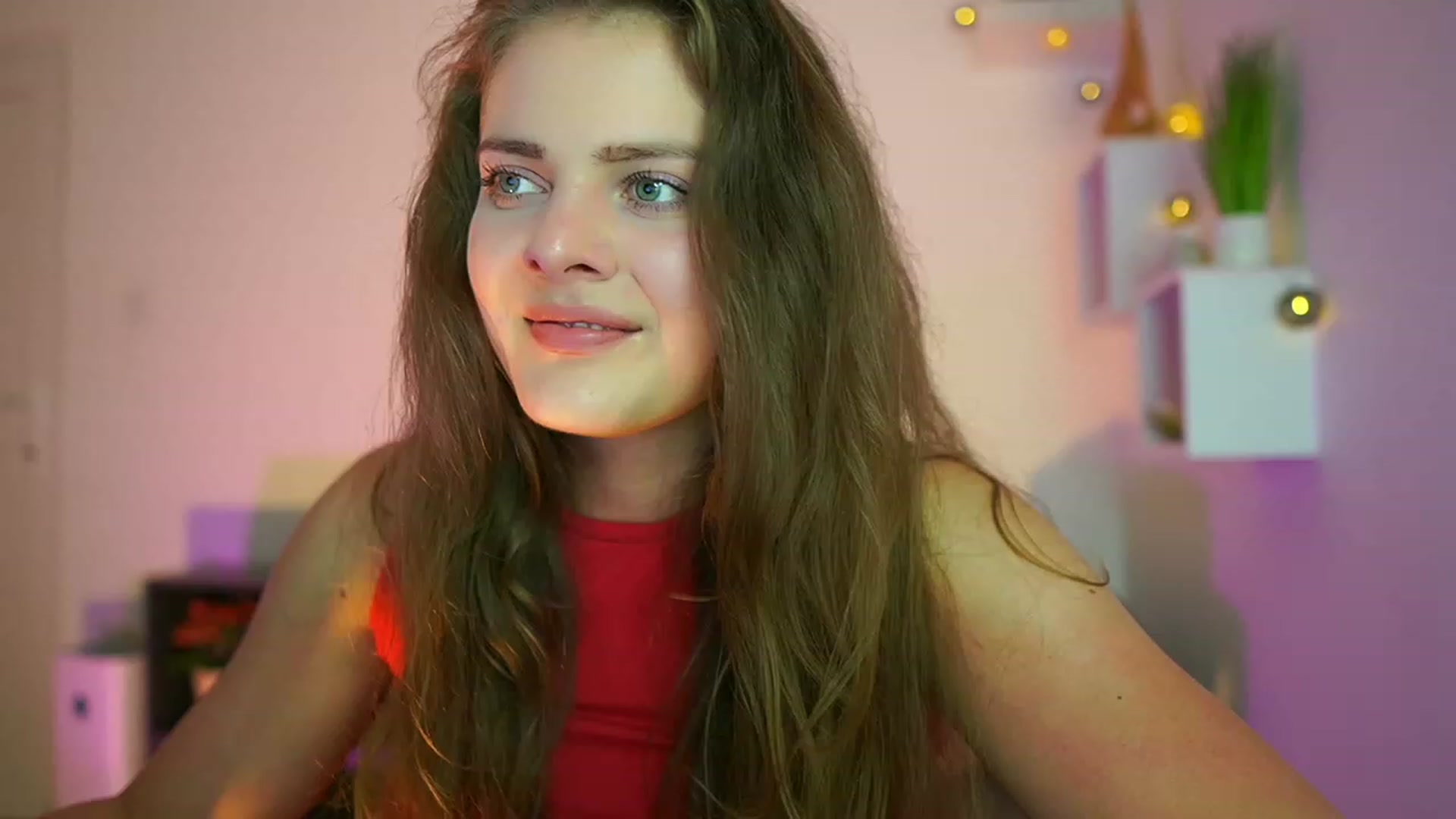 Gallery image thumbnail from Elly_Malkova_'s myfreecams stream on, 06/28/2023, 20:25 image 5 of 20