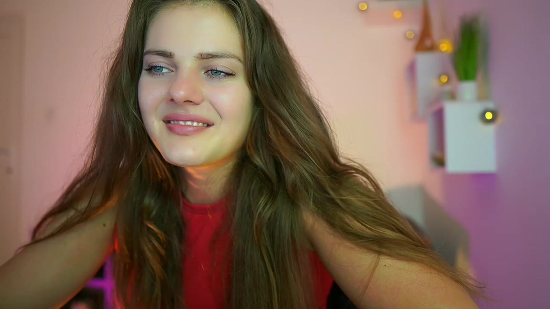 Gallery image thumbnail from Elly_Malkova_'s myfreecams stream on, 06/28/2023, 22:39 image 5 of 20