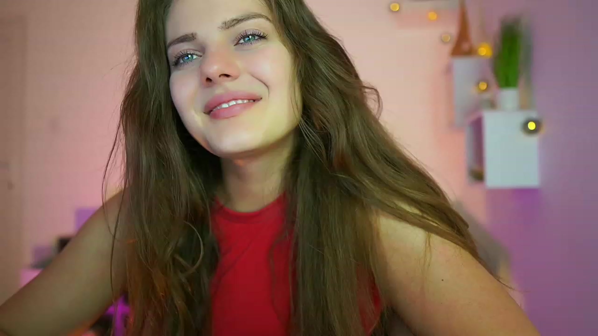 Gallery image thumbnail from Elly_Malkova_'s myfreecams stream on, 06/28/2023, 22:39 image 1 of 20