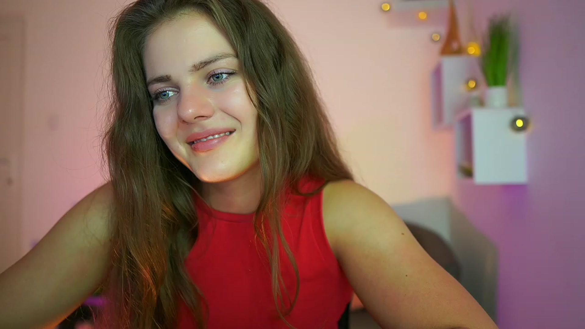 Gallery image thumbnail from Elly_Malkova_'s myfreecams stream on, 06/28/2023, 22:39 image 20 of 20