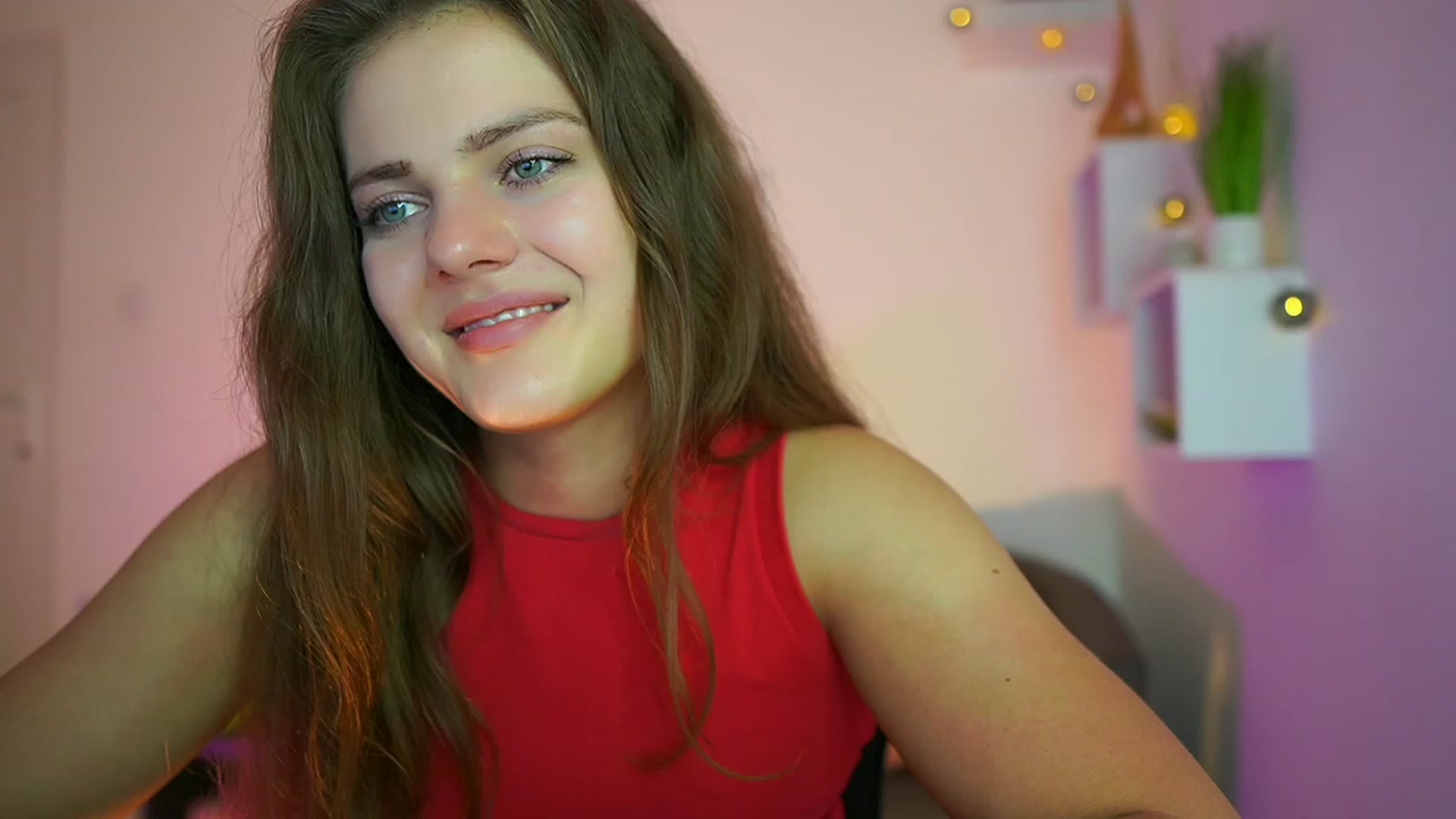 Gallery image thumbnail from Elly_Malkova_'s myfreecams stream on, 06/28/2023, 22:39 image 18 of 20