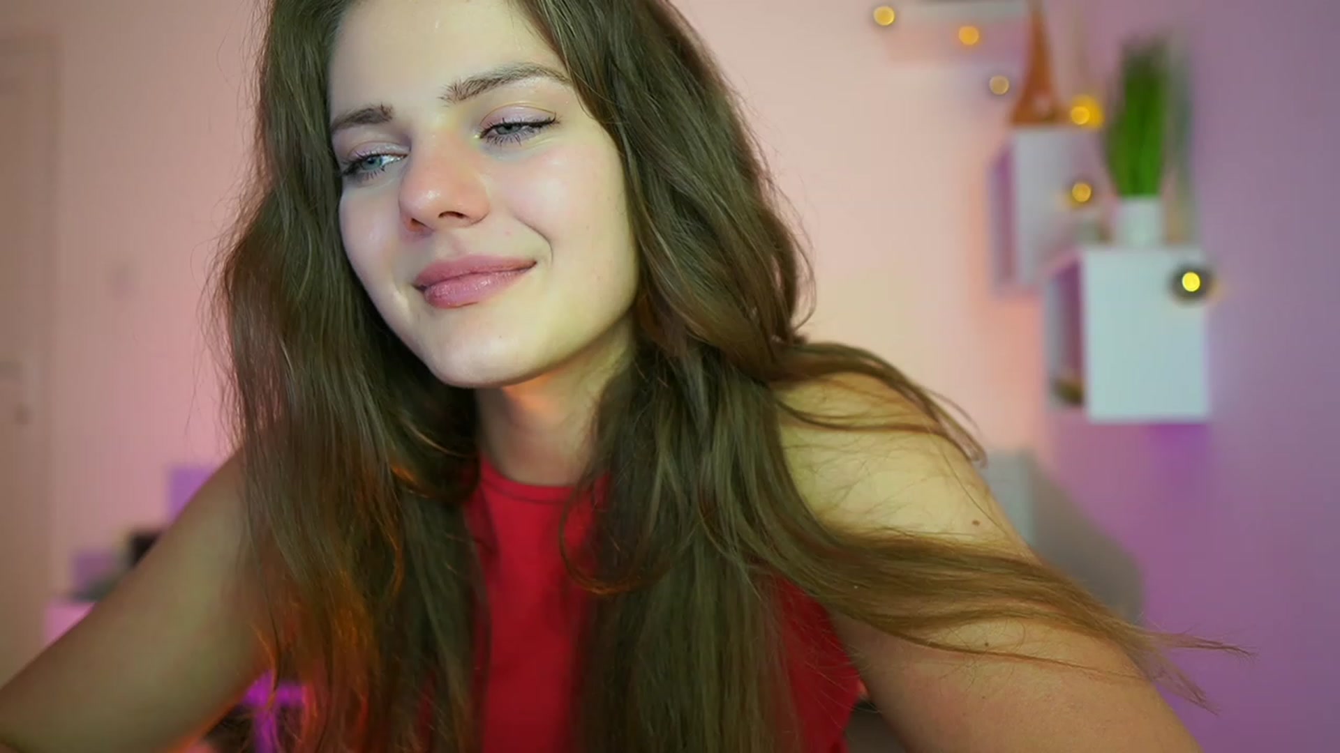 Gallery image thumbnail from Elly_Malkova_'s myfreecams stream on, 06/28/2023, 23:10 image 19 of 20