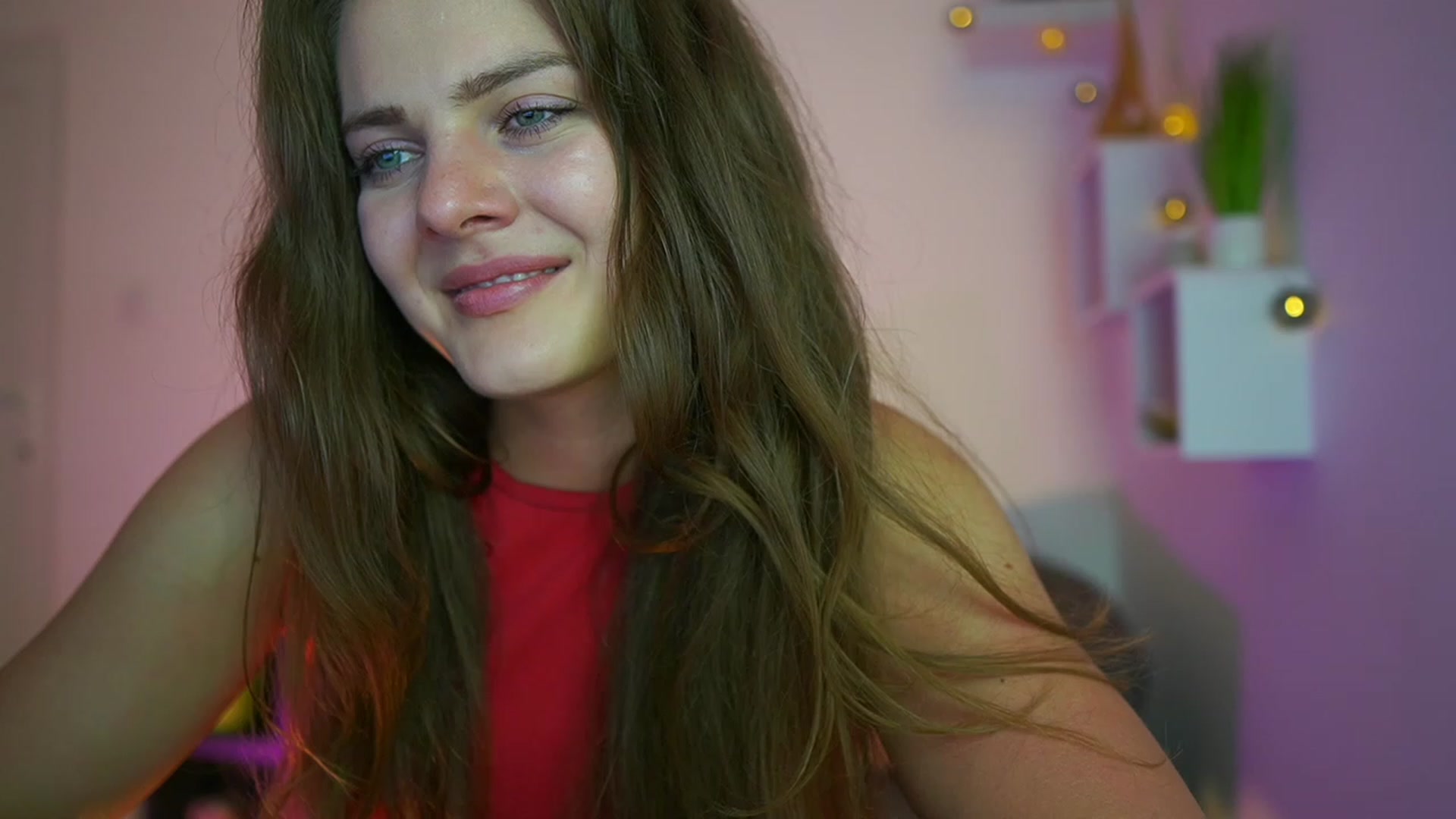 Gallery image thumbnail from Elly_Malkova_'s myfreecams stream on, 06/28/2023, 23:10 image 12 of 20