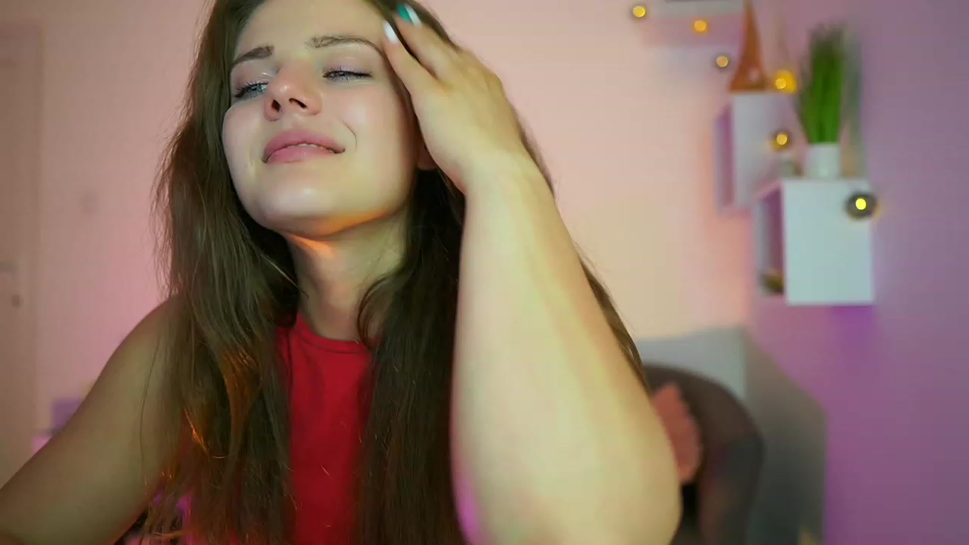 Gallery image thumbnail from Elly_Malkova_'s myfreecams stream on, 06/28/2023, 23:10 image 4 of 20