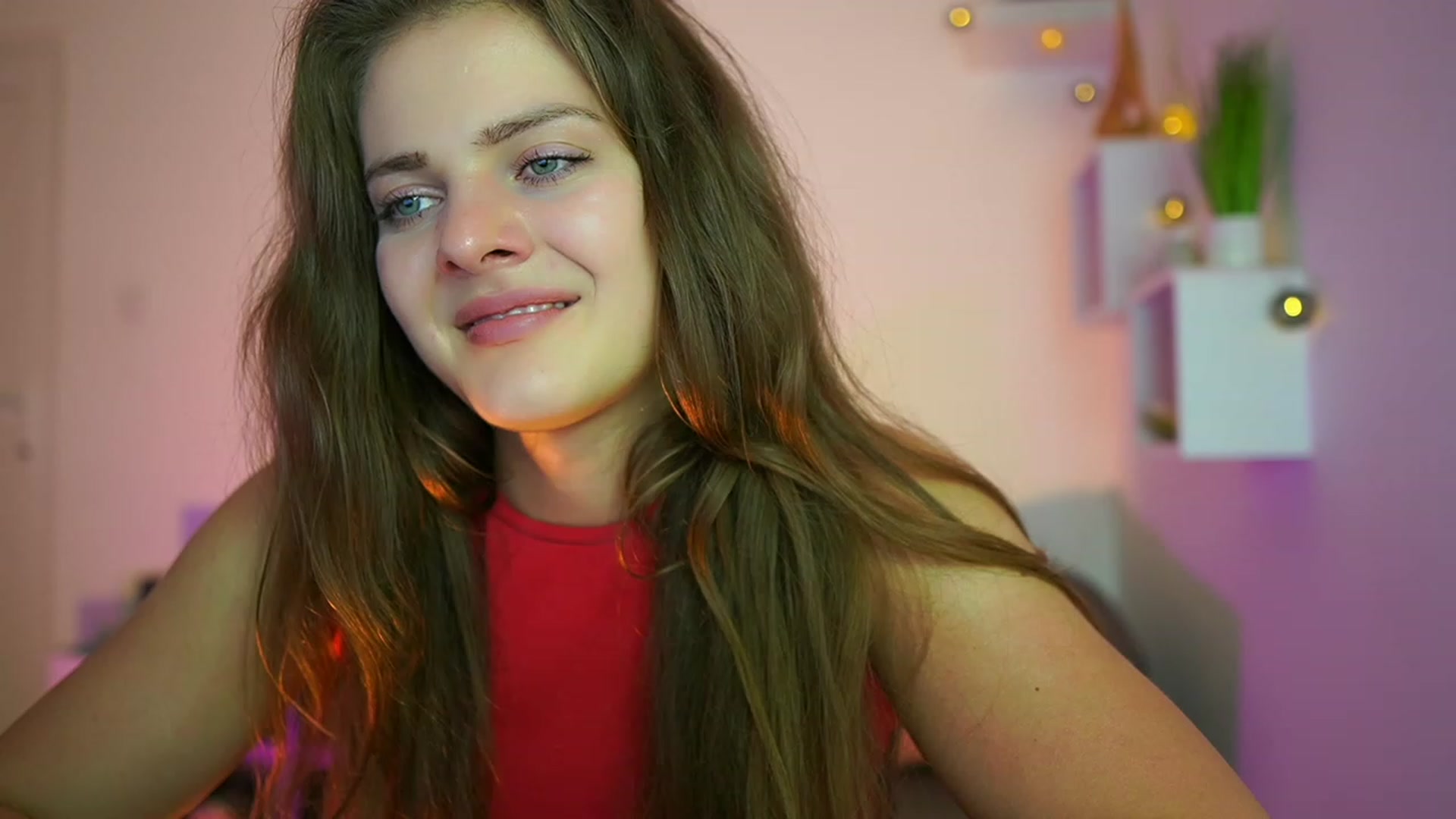 Gallery image thumbnail from Elly_Malkova_'s myfreecams stream on, 06/28/2023, 23:10 image 1 of 20