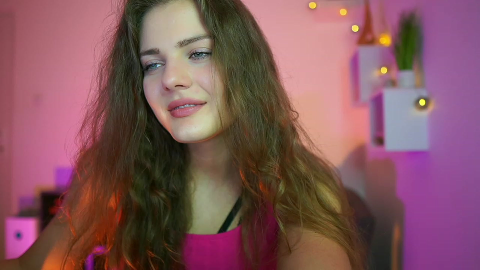 Gallery image thumbnail from Elly_Malkova_'s myfreecams stream on, 06/29/2023, 19:48 image 2 of 20