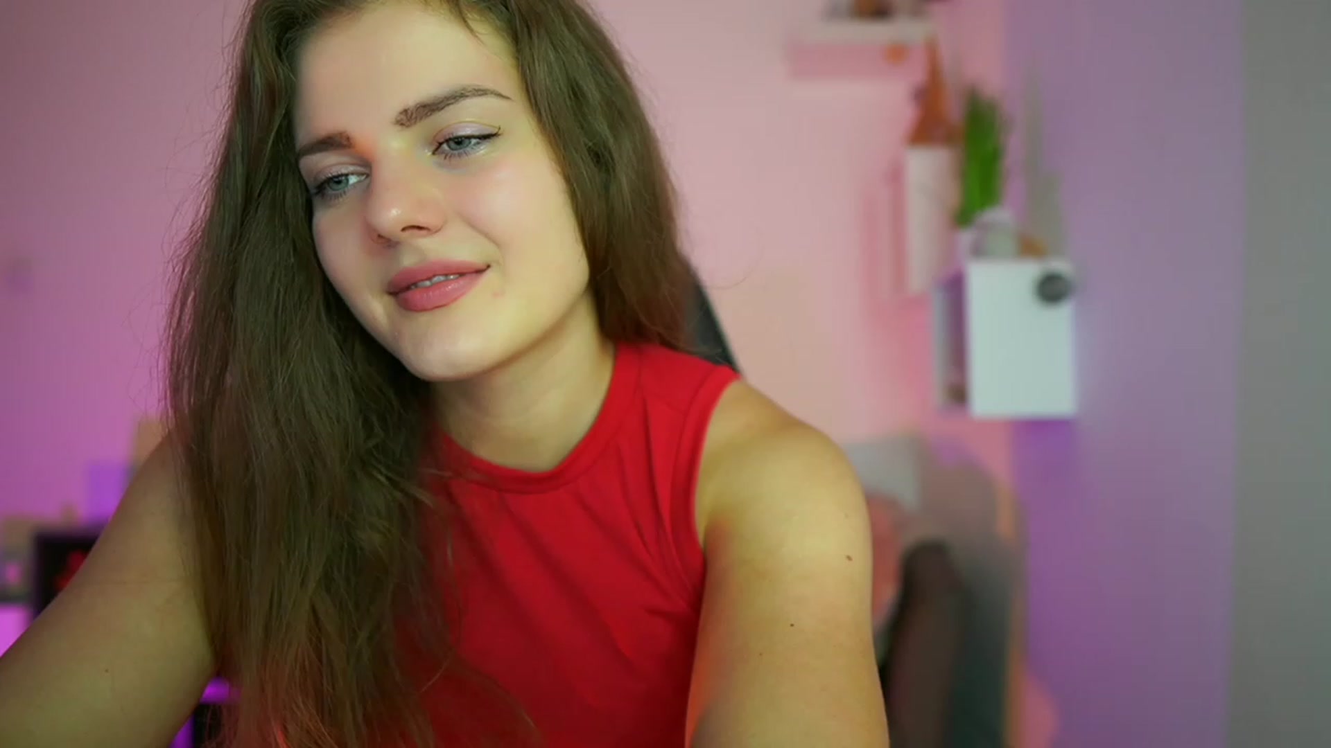 Gallery image thumbnail from Elly_Malkova_'s myfreecams stream on, 07/11/2023, 18:47 image 14 of 20
