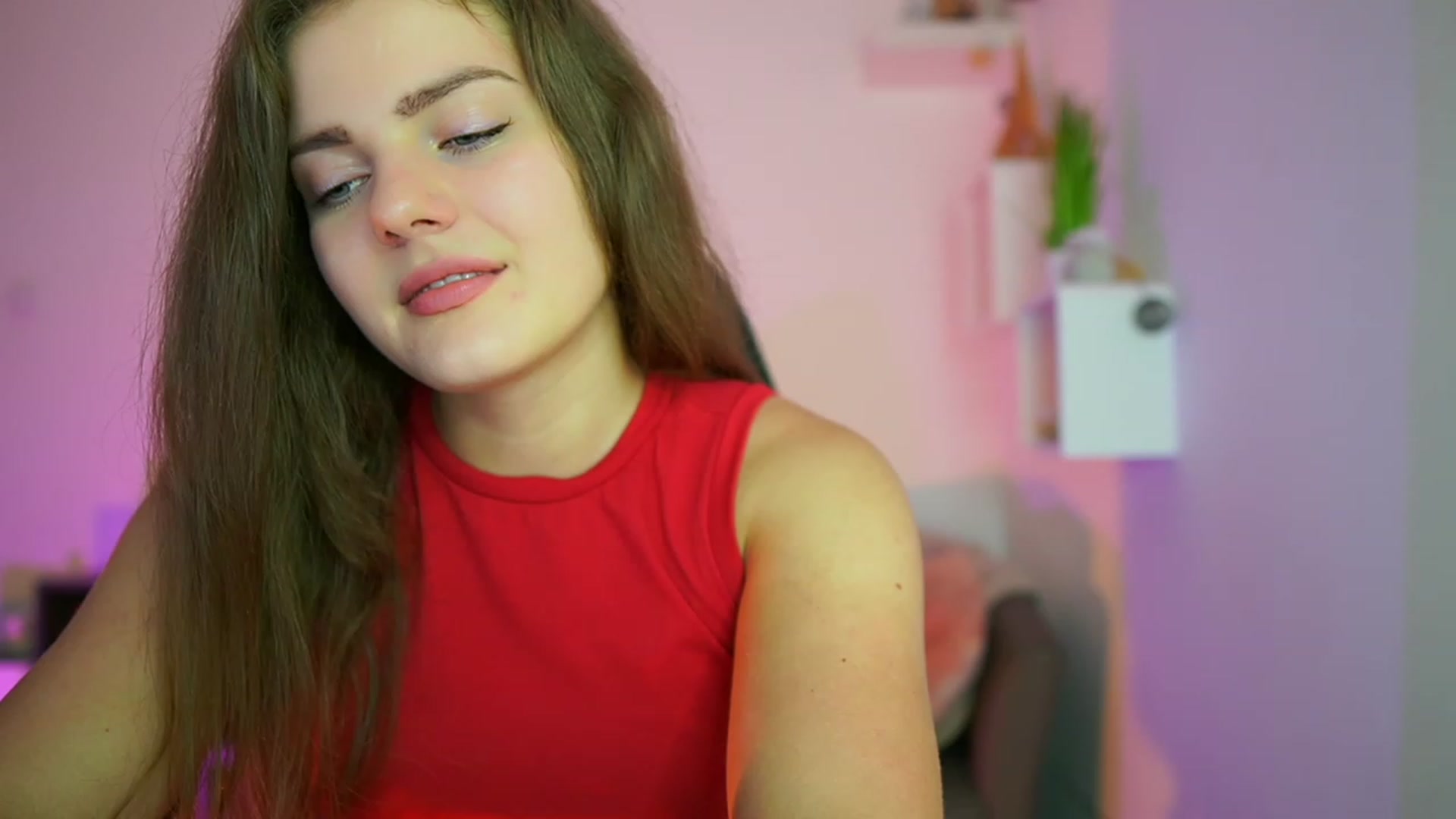 Gallery image thumbnail from Elly_Malkova_'s myfreecams stream on, 07/11/2023, 18:47 image 18 of 20