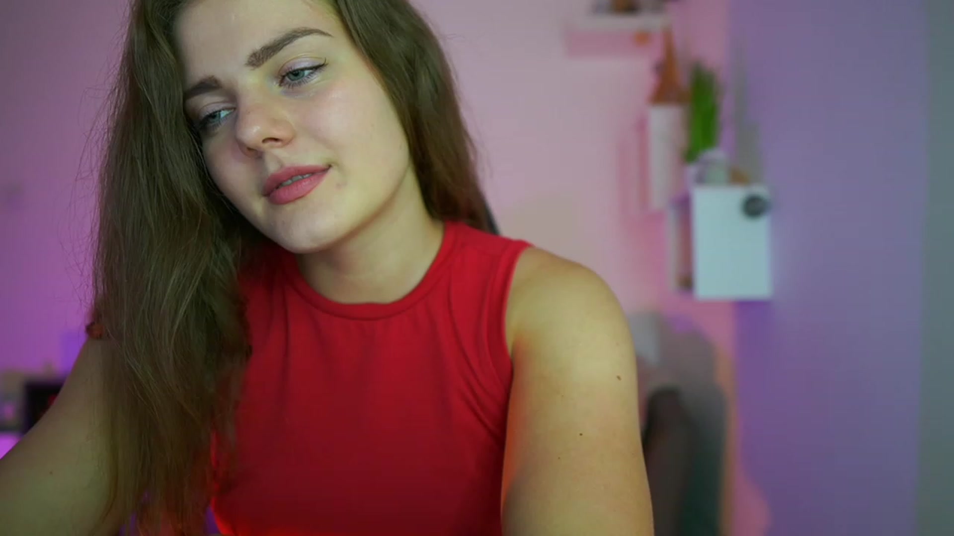 Gallery image thumbnail from Elly_Malkova_'s myfreecams stream on, 07/11/2023, 18:47 image 17 of 20