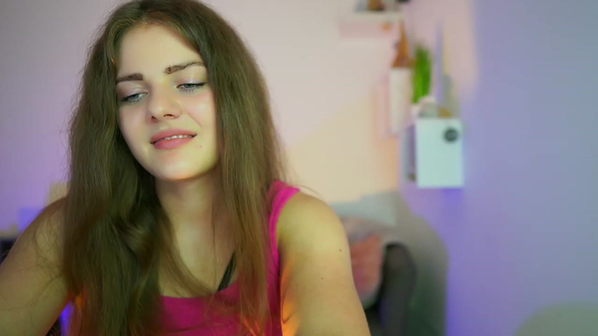 Gallery image thumbnail from Elly_Malkova_'s myfreecams stream on, 07/13/2023, 20:22 image 13 of 20