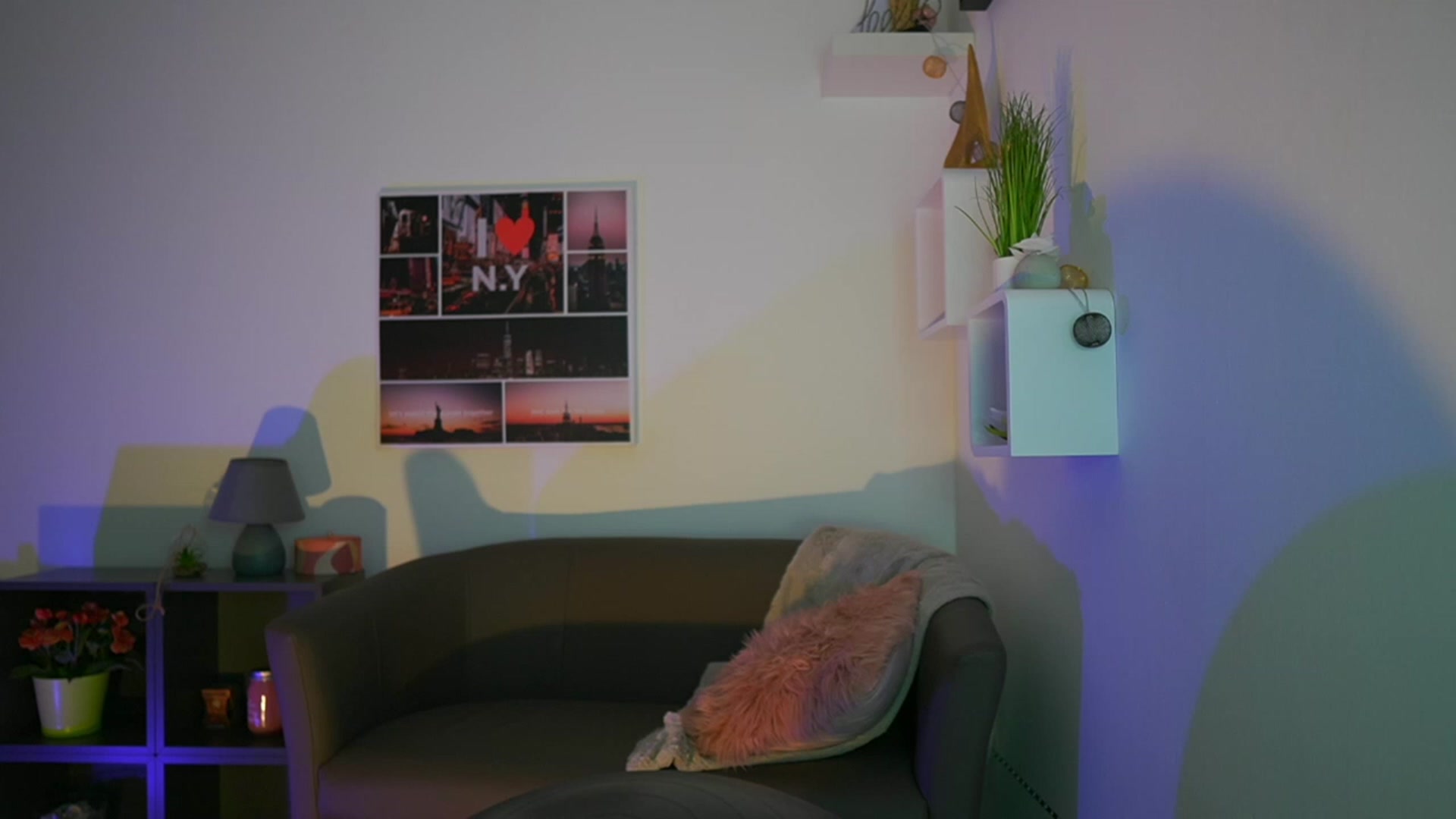 Gallery image thumbnail from Elly_Malkova_'s myfreecams stream on, 07/13/2023, 23:06 image 6 of 20