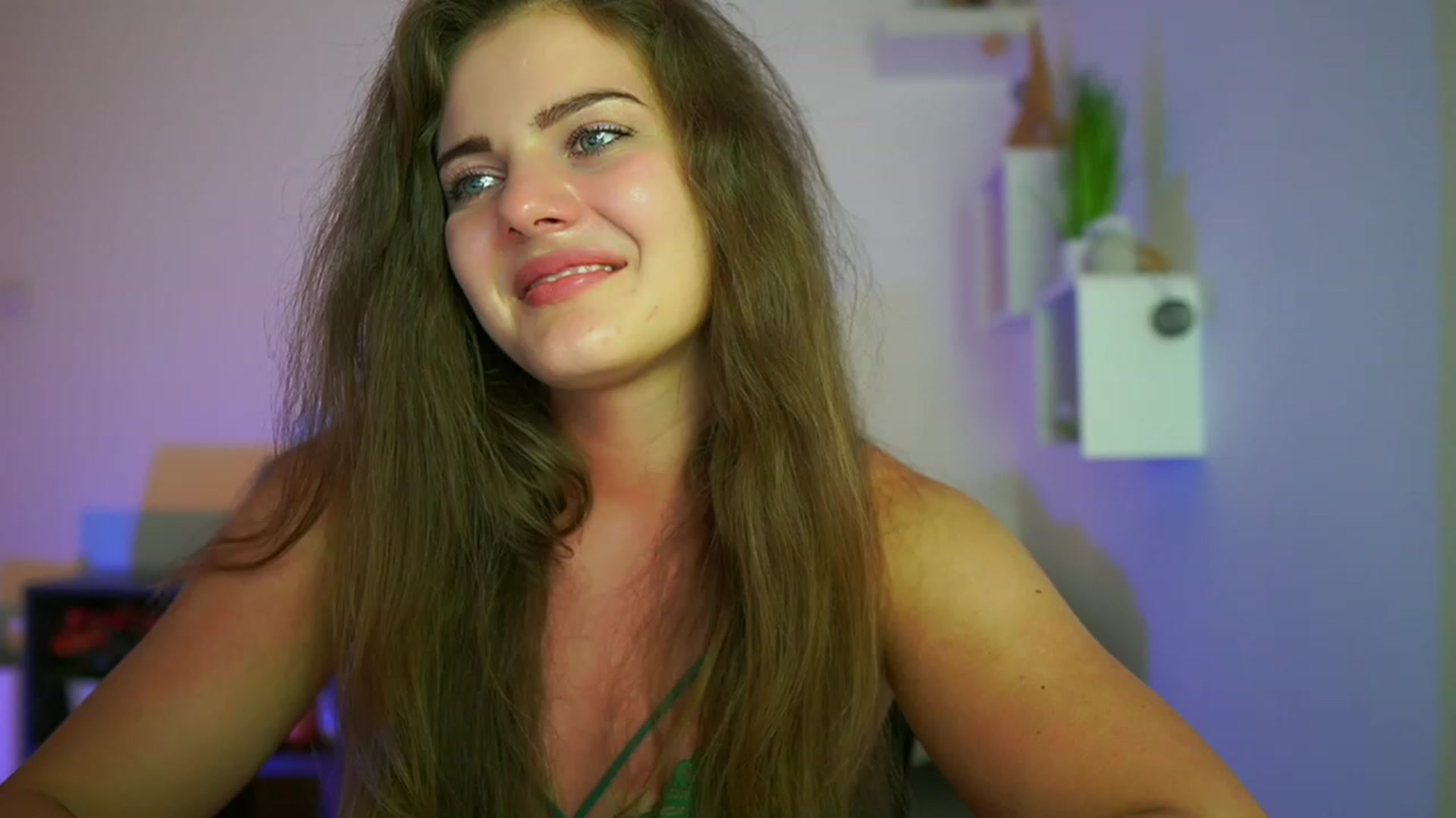Gallery image thumbnail from Elly_Malkova_'s myfreecams stream on, 07/15/2023, 22:53 image 9 of 20