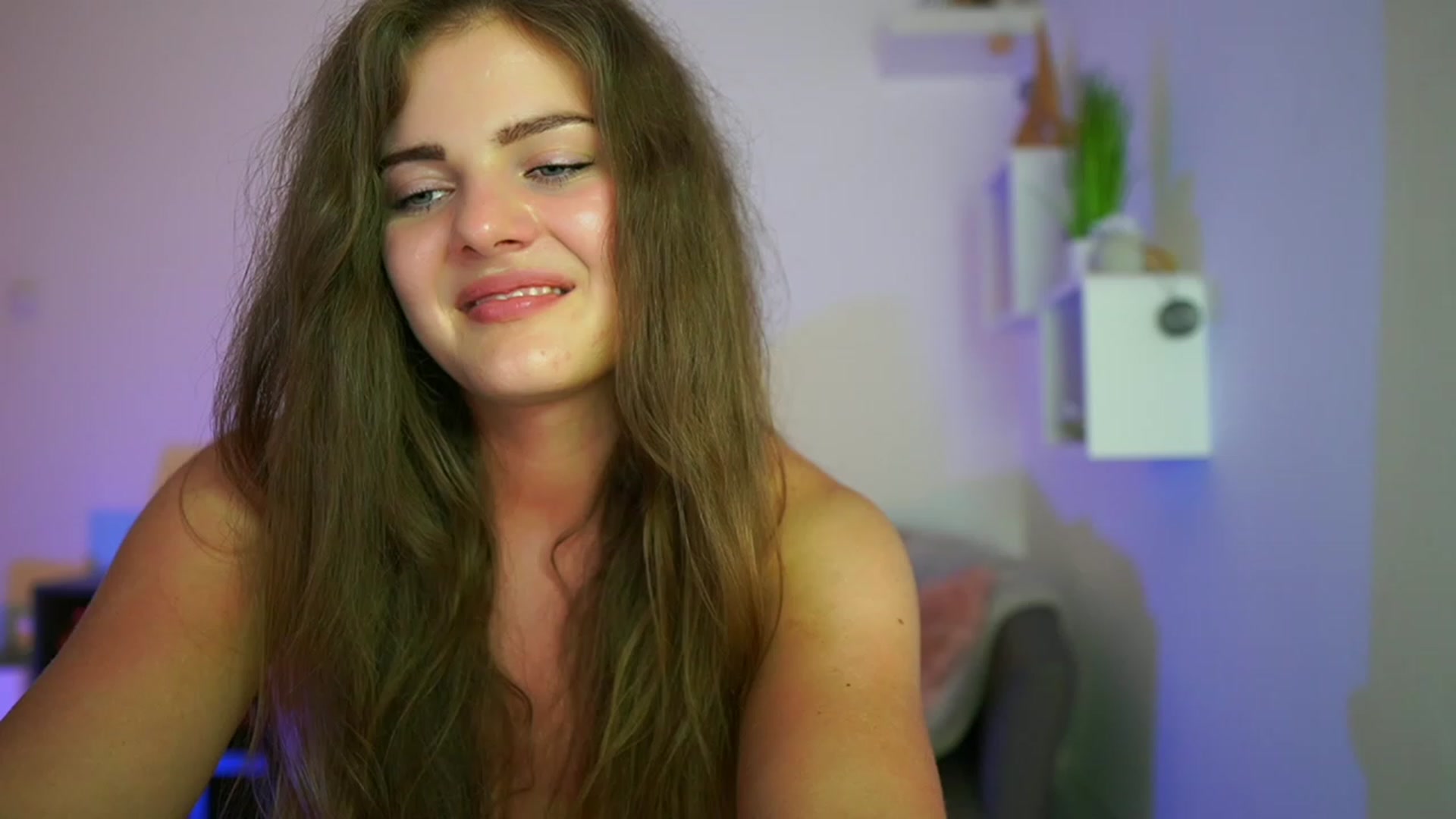 Gallery image thumbnail from Elly_Malkova_'s myfreecams stream on, 07/15/2023, 23:22 image 5 of 20