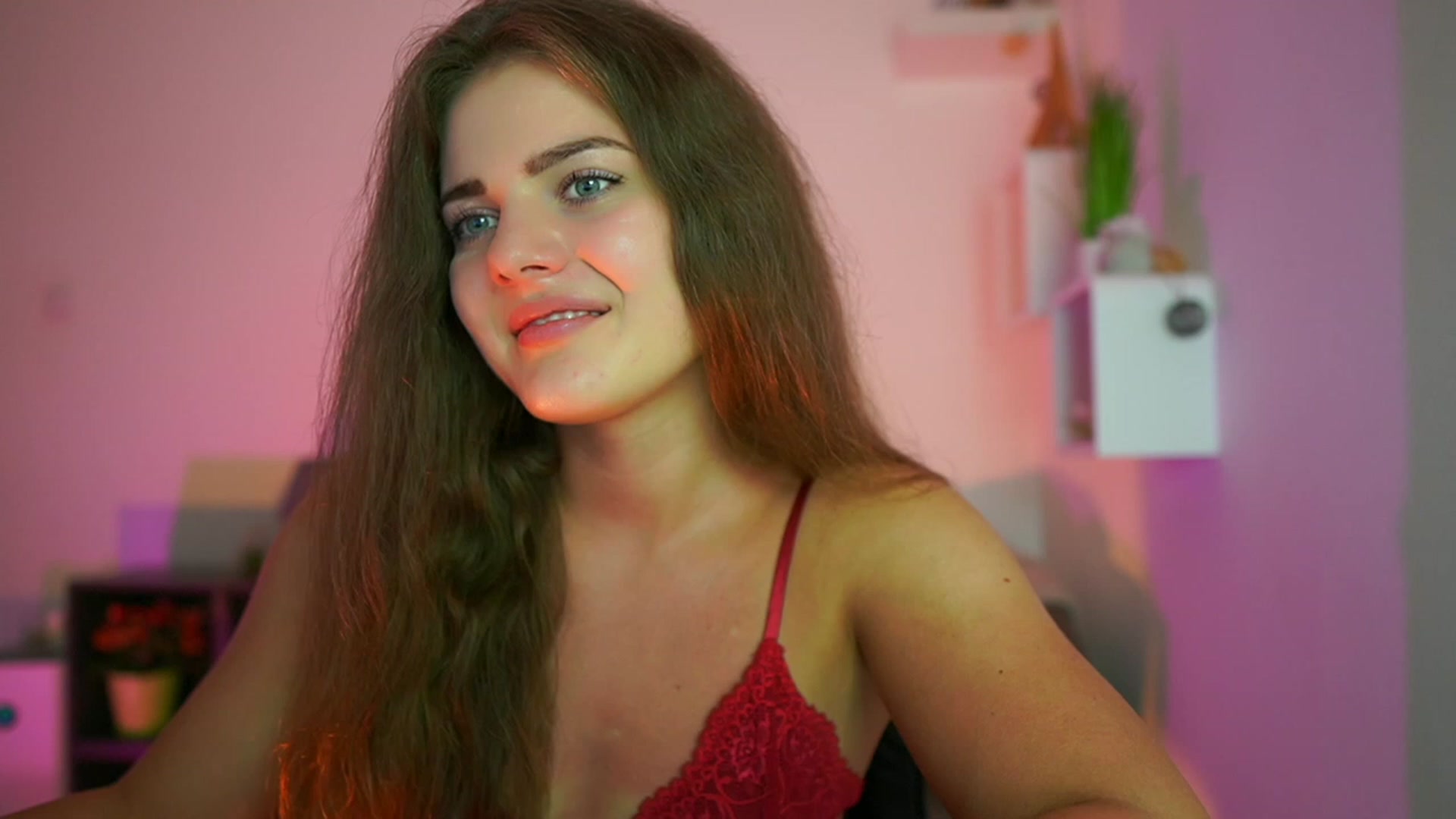 Gallery image thumbnail from Elly_Malkova_'s myfreecams stream on, 07/16/2023, 16:50 image 20 of 20