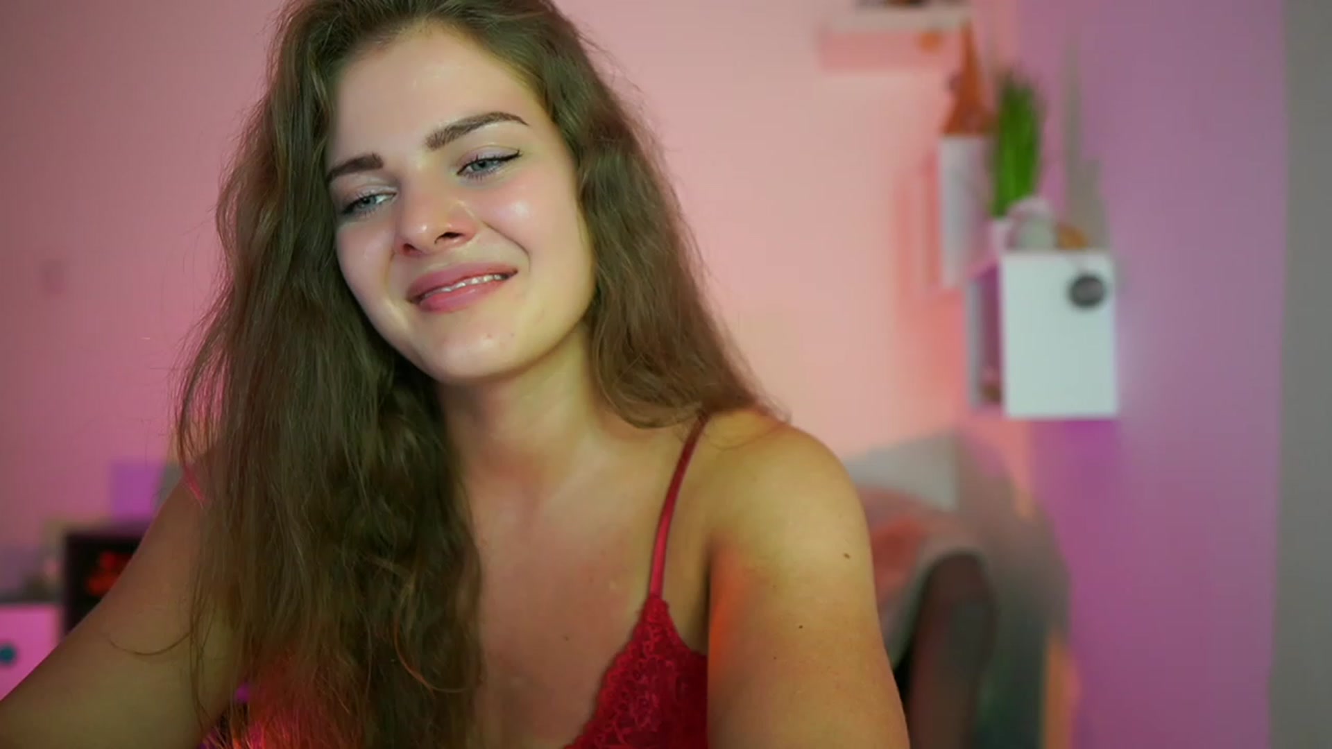 Gallery image thumbnail from Elly_Malkova_'s myfreecams stream on, 07/16/2023, 18:04 image 18 of 20