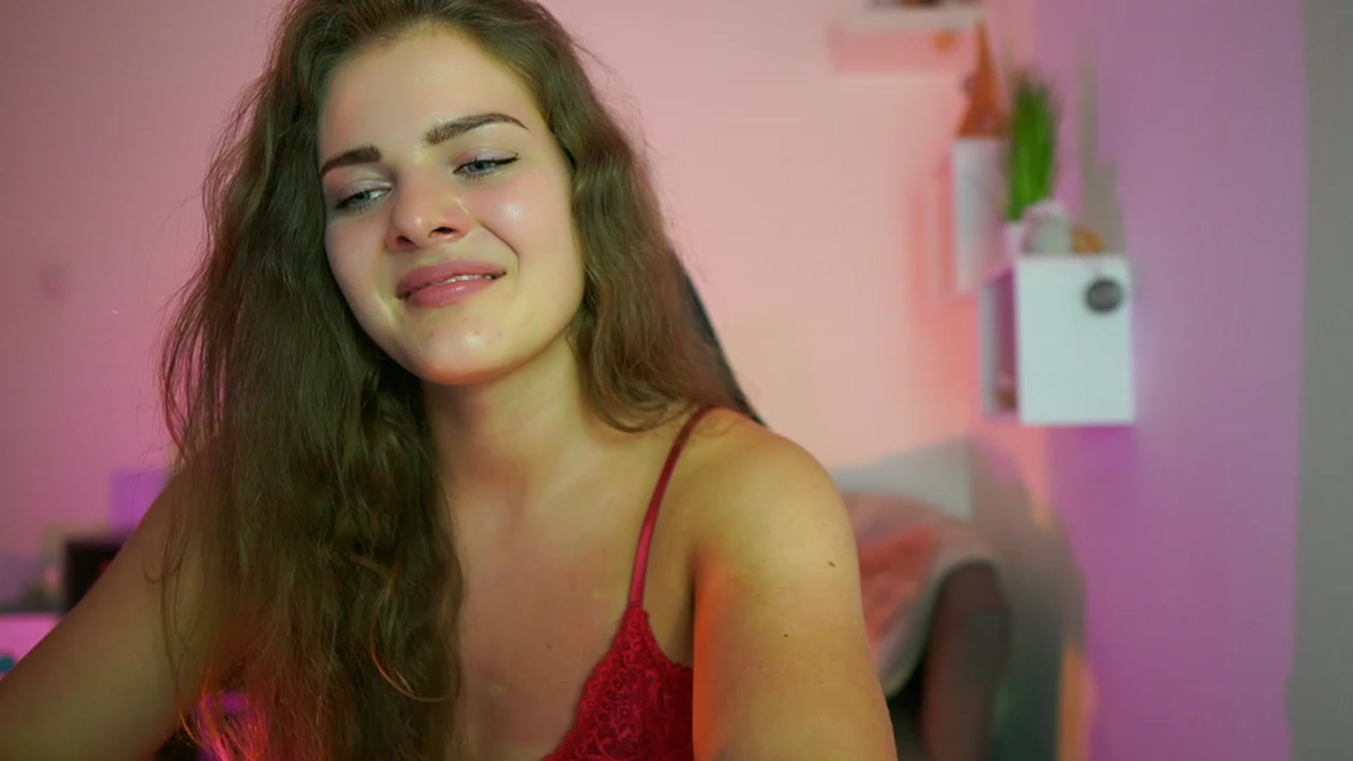 Gallery image thumbnail from Elly_Malkova_'s myfreecams stream on, 07/16/2023, 18:04 image 16 of 20