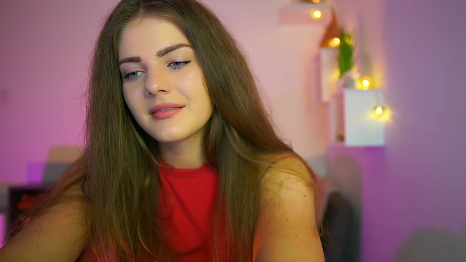 Gallery image thumbnail from Elly_Malkova_'s myfreecams stream on, 07/23/2023, 19:52 image 4 of 20