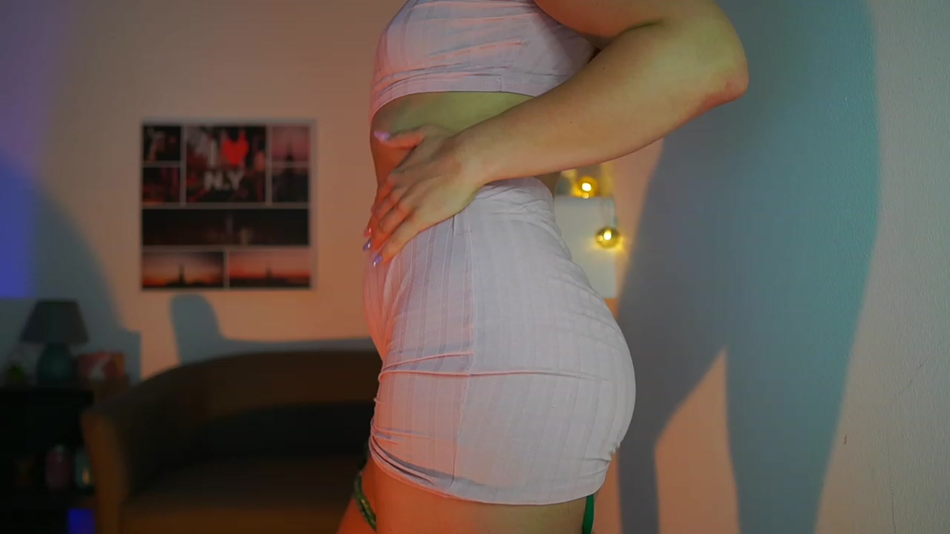 Gallery image thumbnail from Elly_Malkova_'s myfreecams stream on, 07/24/2023, 16:34 image 5 of 20