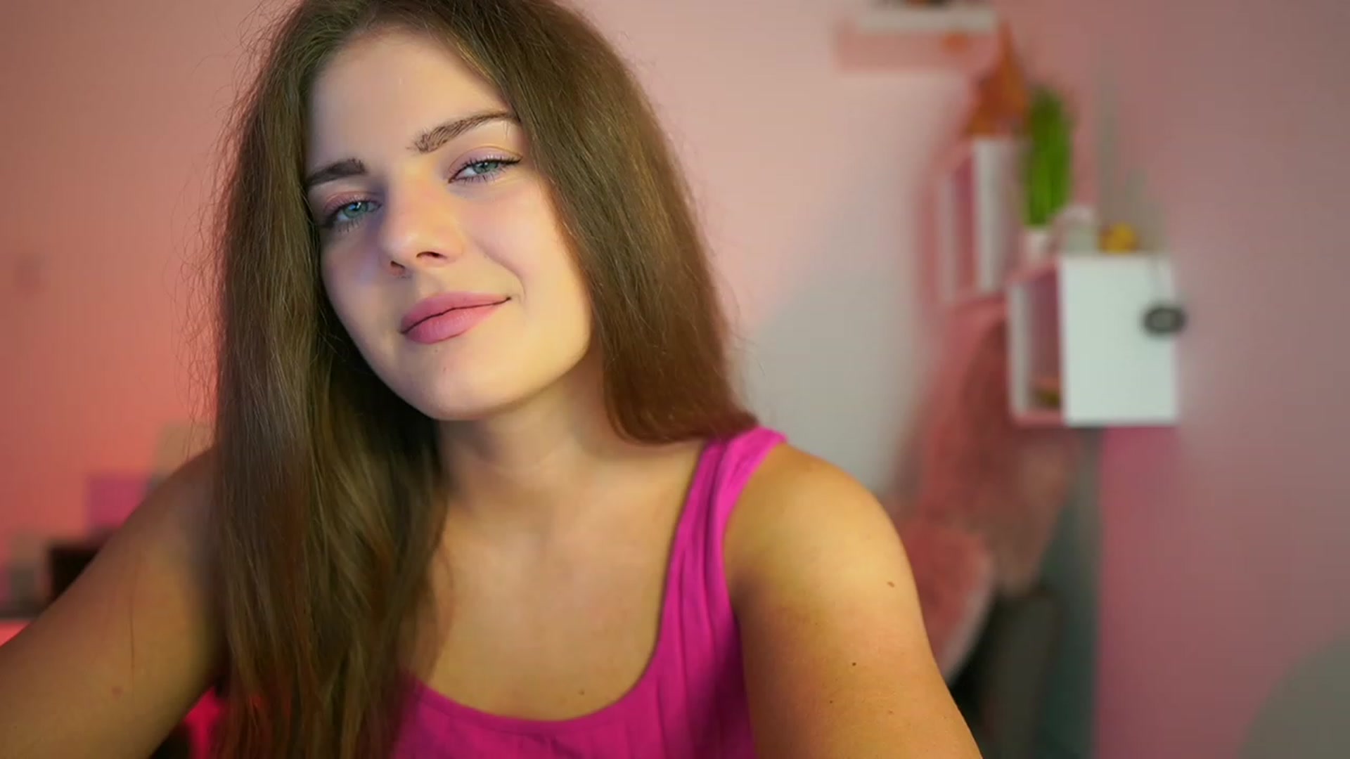 Gallery image thumbnail from Elly_Malkova_'s myfreecams stream on, 07/25/2023, 19:12 image 1 of 20