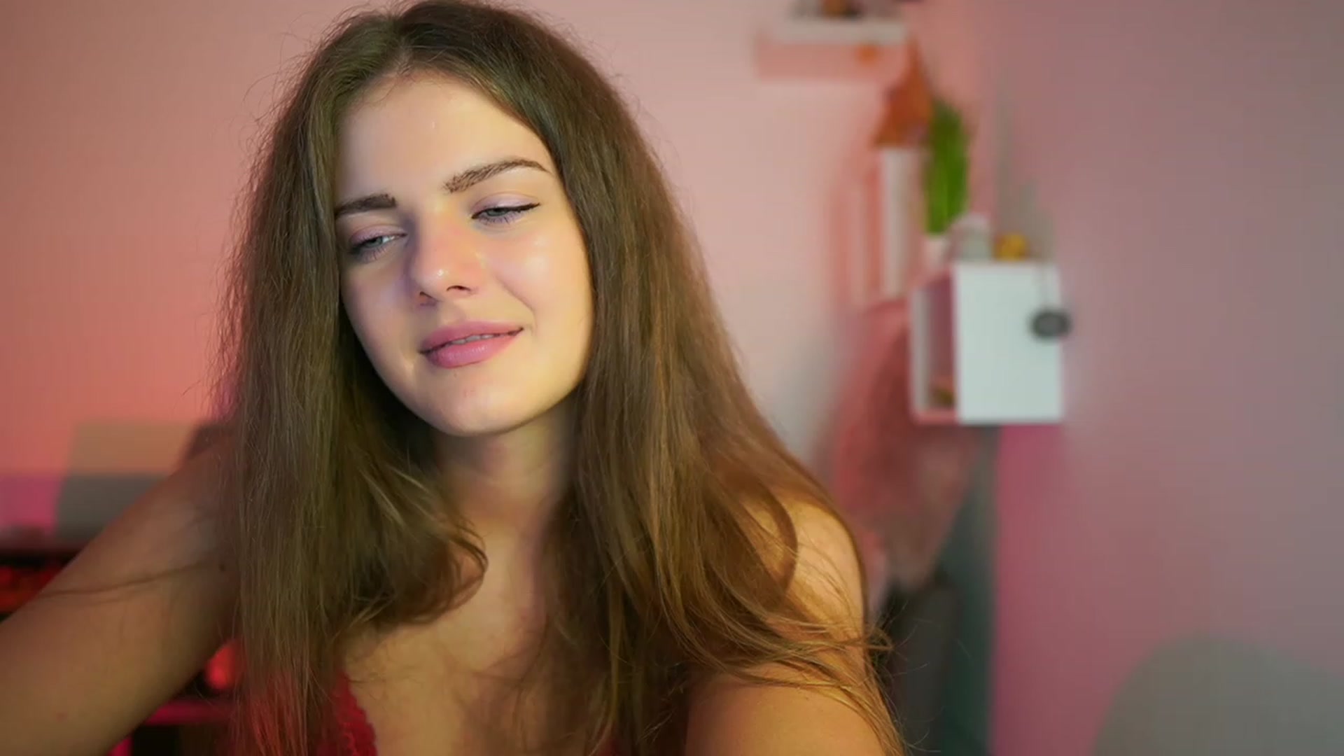 Gallery image thumbnail from Elly_Malkova_'s myfreecams stream on, 07/25/2023, 23:07 image 2 of 20