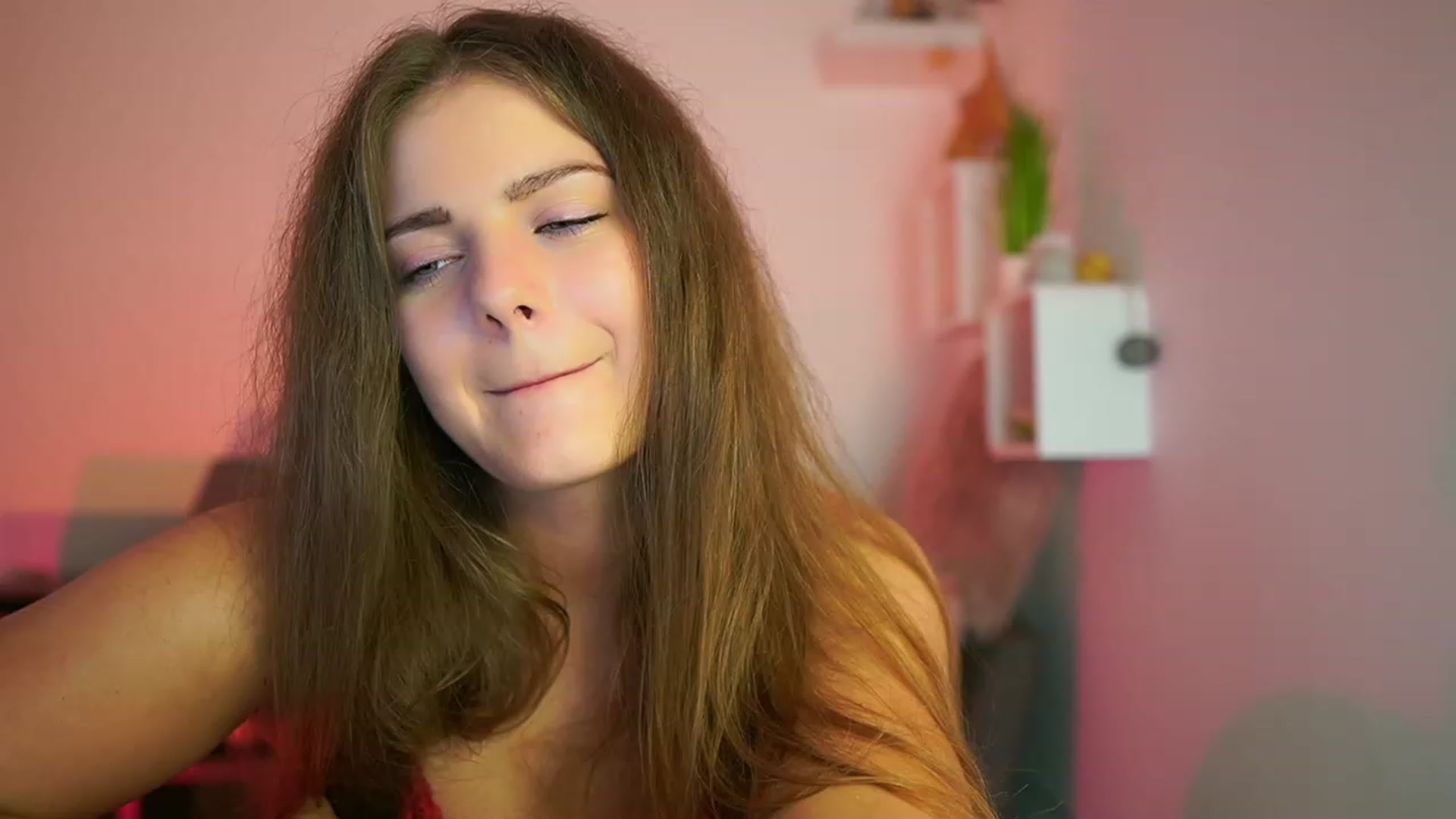 Gallery image thumbnail from Elly_Malkova_'s myfreecams stream on, 07/25/2023, 23:07 image 8 of 20