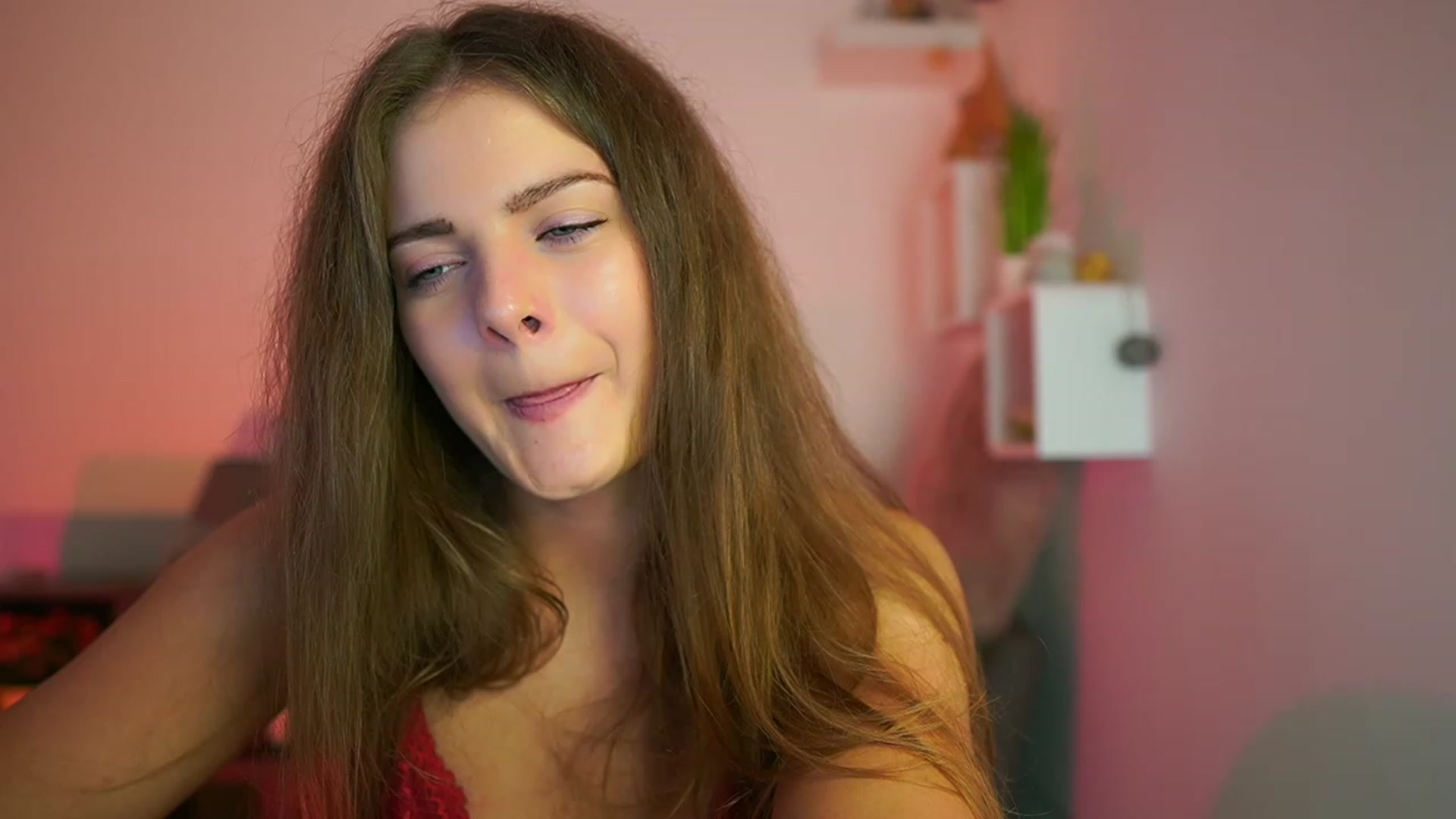 Gallery image thumbnail from Elly_Malkova_'s myfreecams stream on, 07/25/2023, 23:07 image 5 of 20