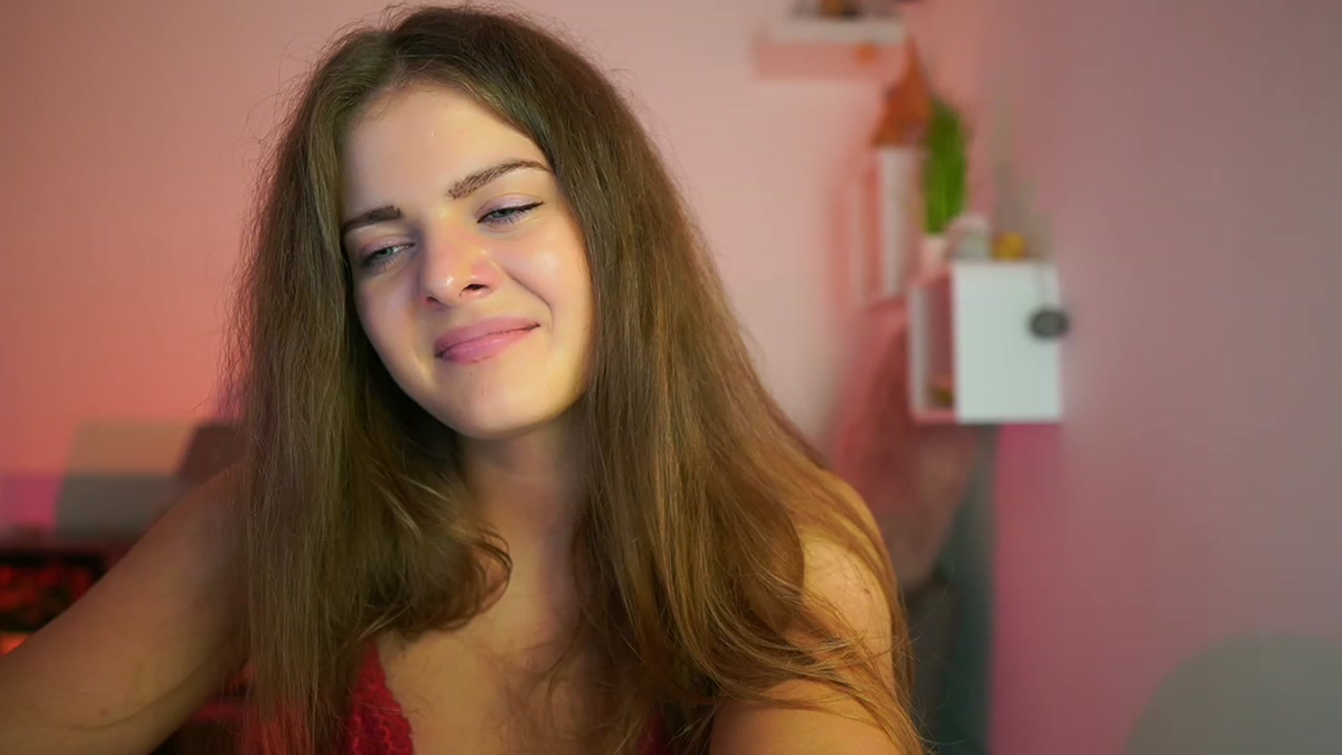 Gallery image thumbnail from Elly_Malkova_'s myfreecams stream on, 07/25/2023, 23:07 image 4 of 20
