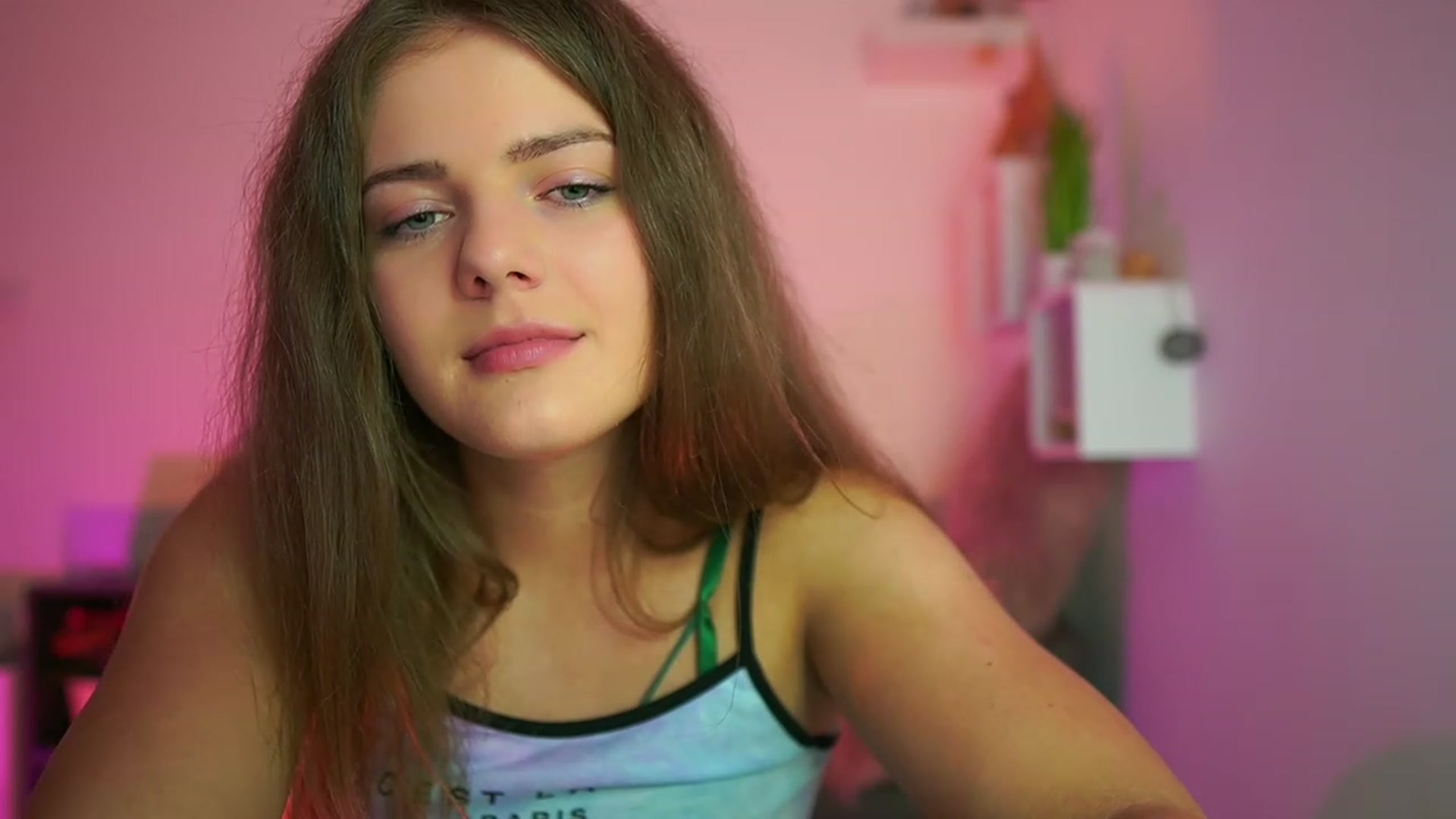 Gallery image thumbnail from Elly_Malkova_'s myfreecams stream on, 07/26/2023, 20:38 image 7 of 20