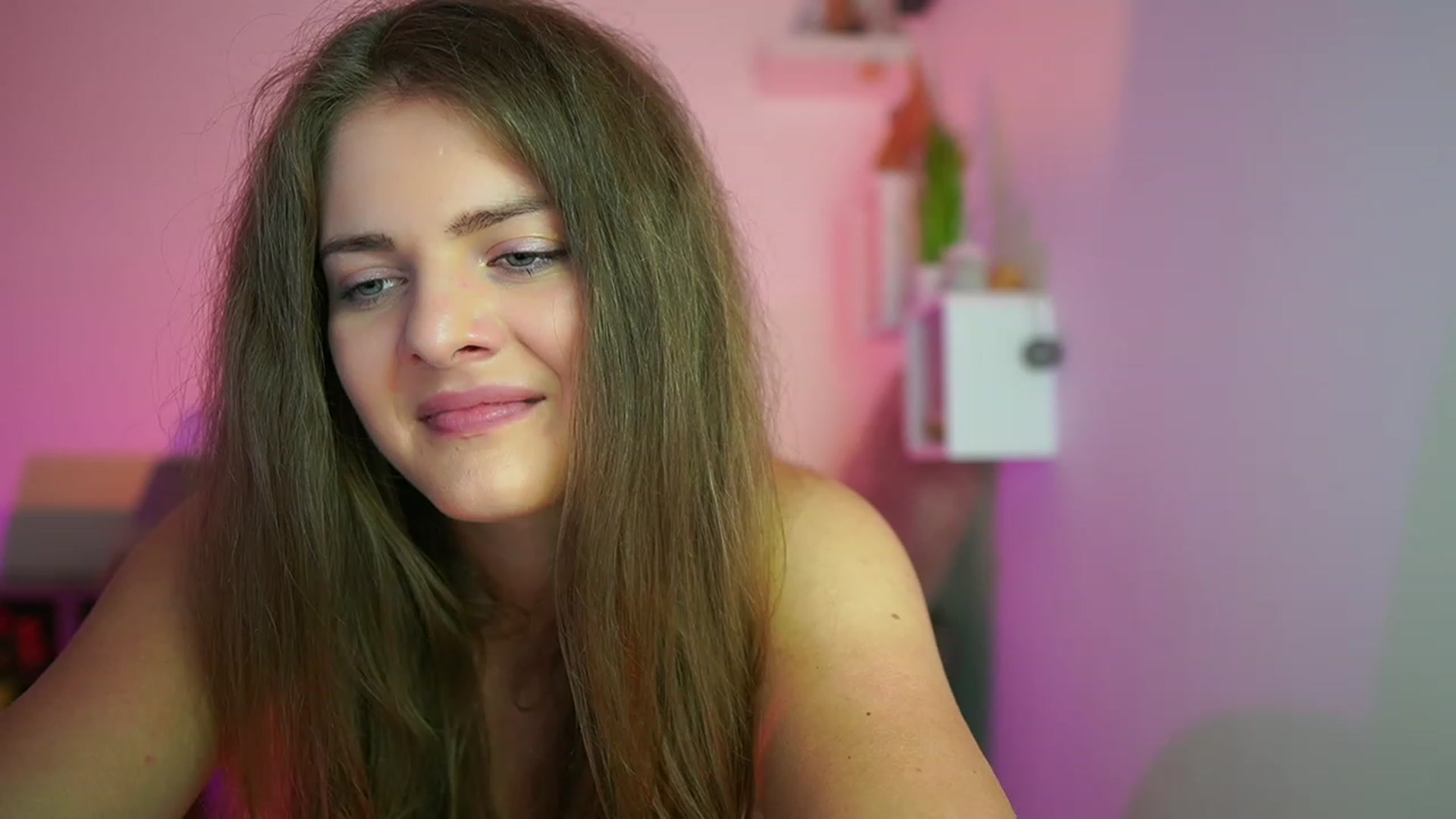 Gallery image thumbnail from Elly_Malkova_'s myfreecams stream on, 07/26/2023, 21:25 image 20 of 20