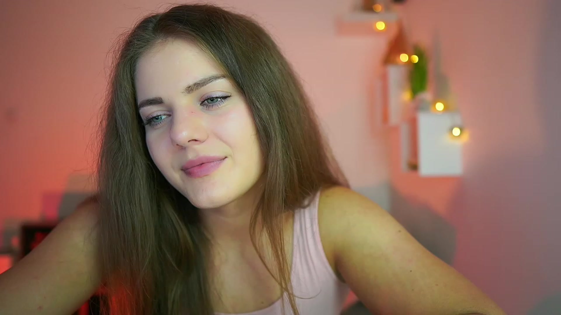 Gallery image thumbnail from Elly_Malkova_'s myfreecams stream on, 07/27/2023, 20:17 image 19 of 20