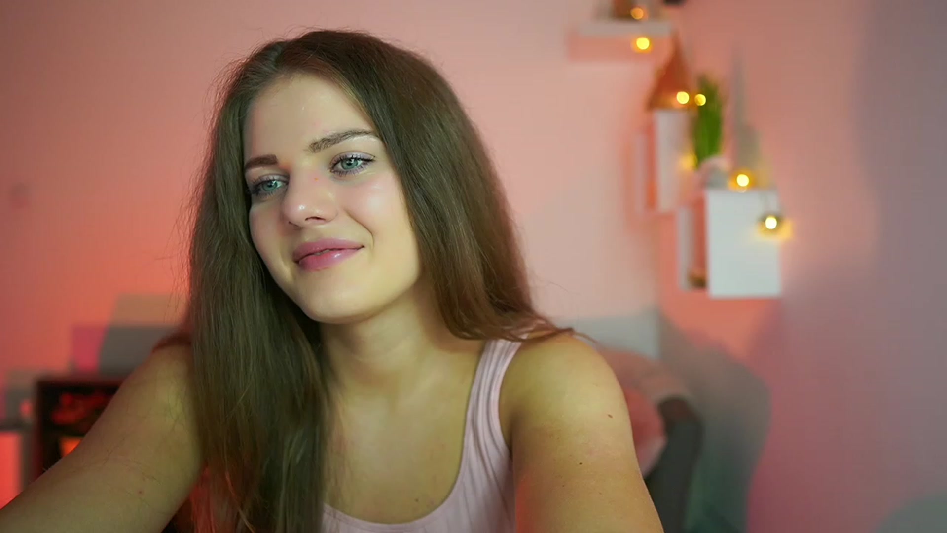 Gallery image thumbnail from Elly_Malkova_'s myfreecams stream on, 07/27/2023, 20:17 image 9 of 20