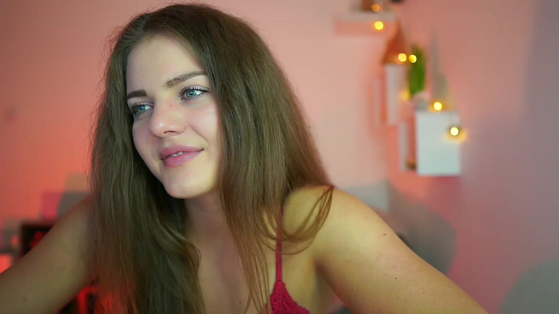 Gallery image thumbnail from Elly_Malkova_'s myfreecams stream on, 07/27/2023, 21:09 image 8 of 20