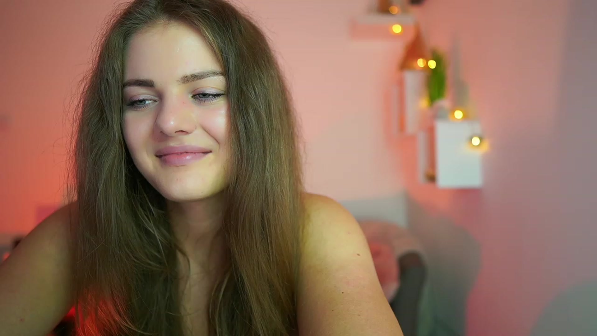 Gallery image thumbnail from Elly_Malkova_'s myfreecams stream on, 07/27/2023, 21:09 image 20 of 20