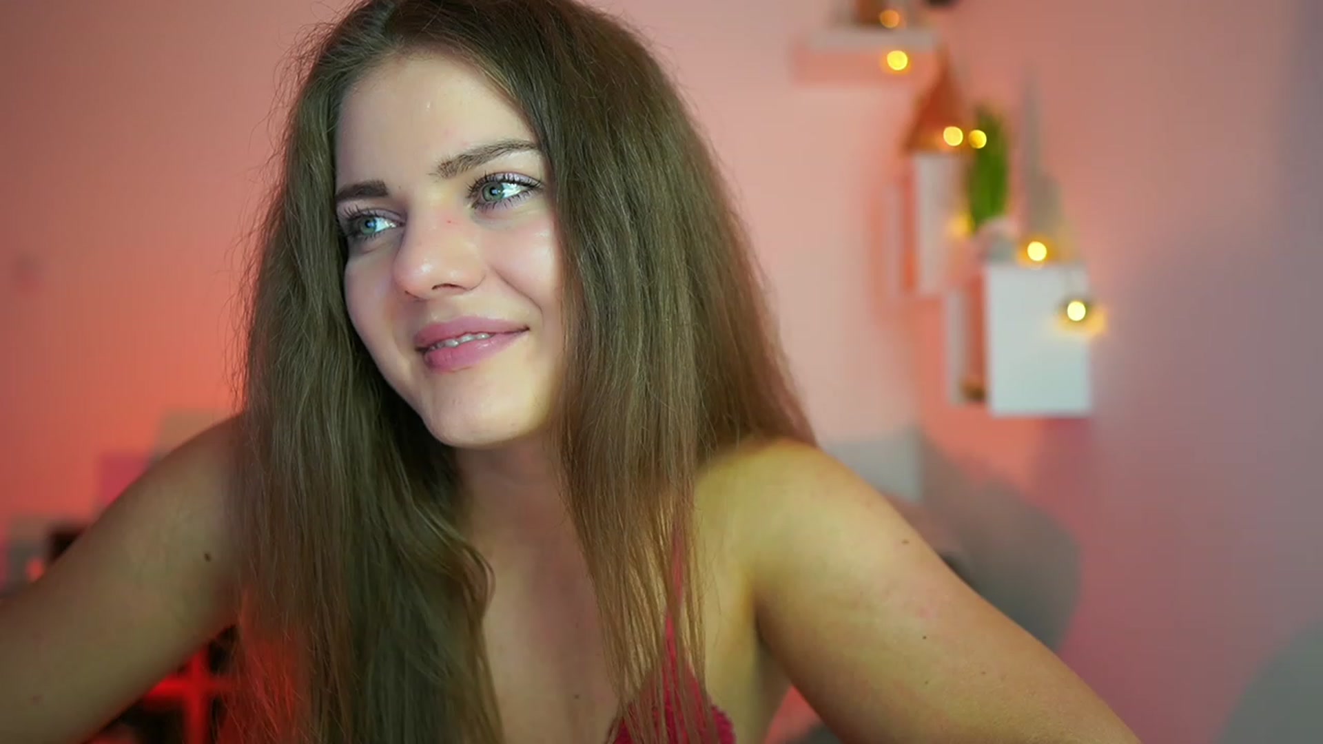 Gallery image thumbnail from Elly_Malkova_'s myfreecams stream on, 07/27/2023, 21:09 image 10 of 20