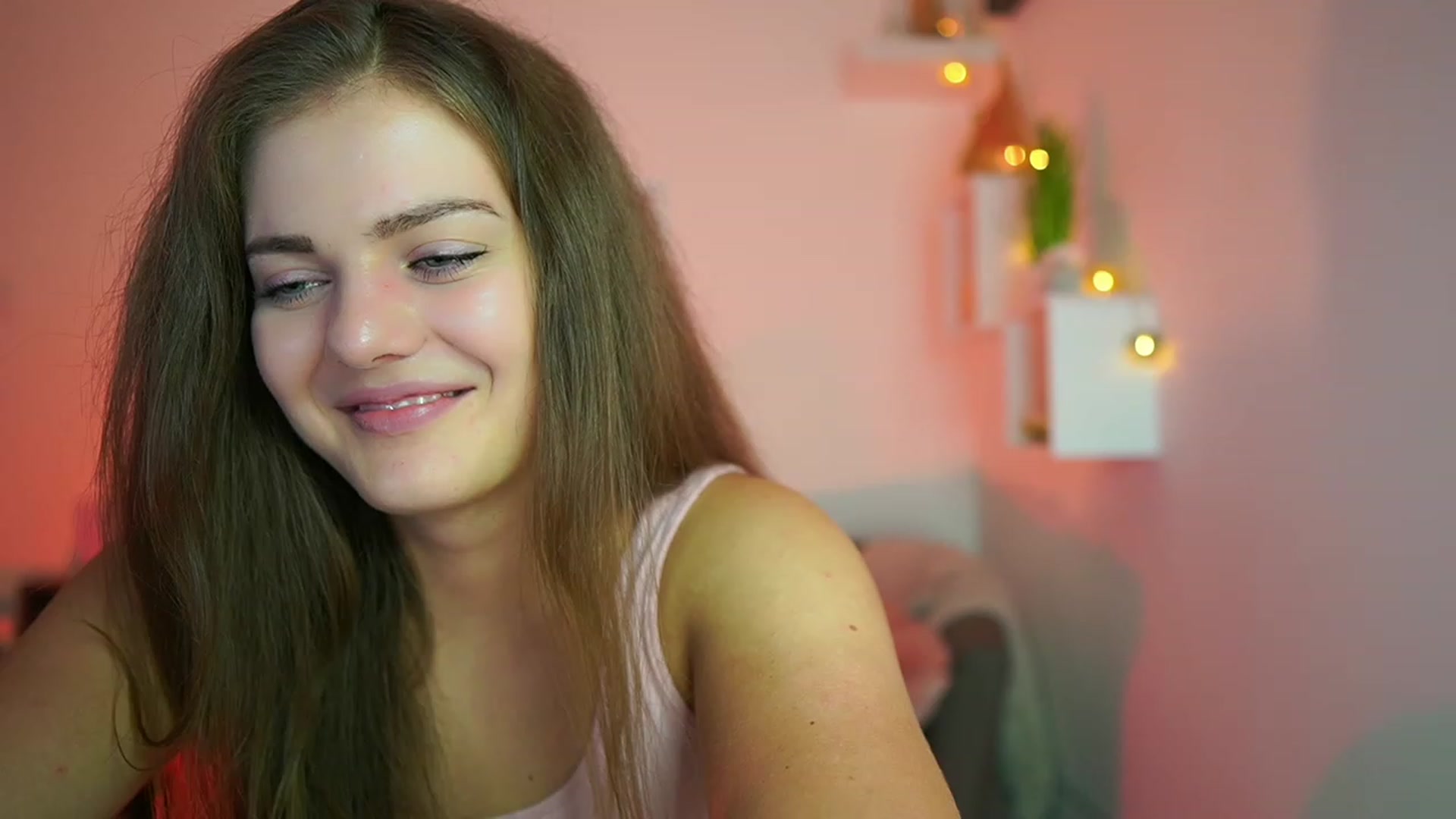 Gallery image thumbnail from Elly_Malkova_'s myfreecams stream on, 07/27/2023, 22:48 image 5 of 20