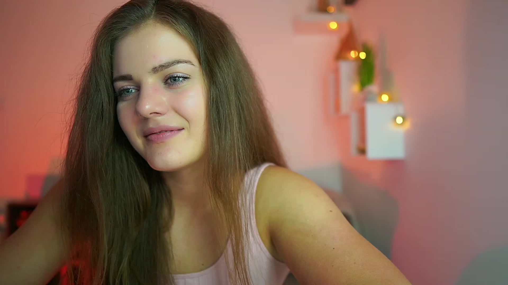 Gallery image thumbnail from Elly_Malkova_'s myfreecams stream on, 07/27/2023, 22:48 image 6 of 20
