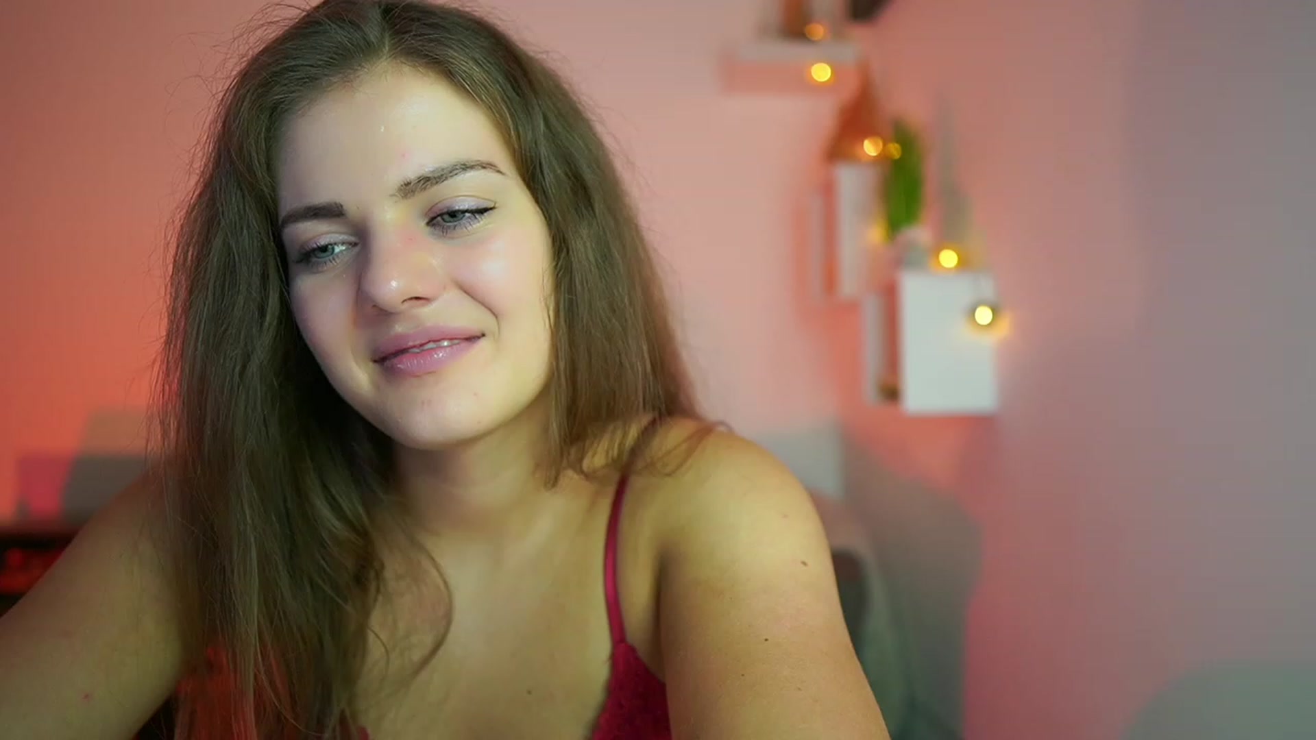 Gallery image thumbnail from Elly_Malkova_'s myfreecams stream on, 07/27/2023, 23:15 image 3 of 20