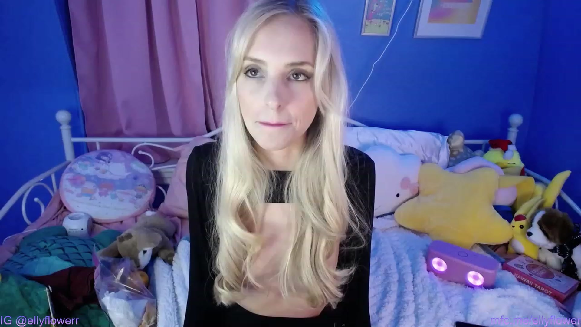 Gallery image thumbnail from Ellyflower's myfreecams stream on, 01/09/2024, 02:27 image 11 of 20