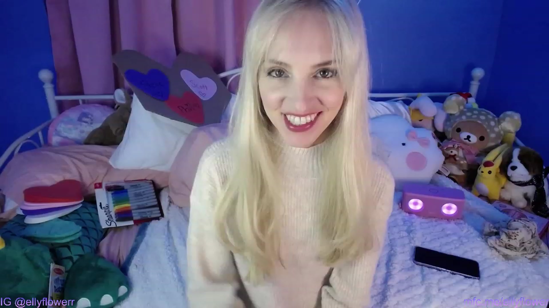 Gallery image thumbnail from Ellyflower's myfreecams stream on, 02/03/2024, 02:36 image 3 of 20
