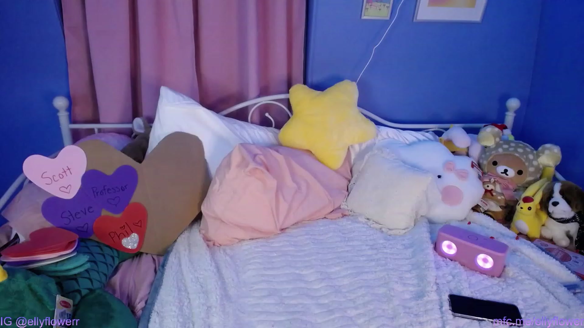 Gallery image thumbnail from Ellyflower's myfreecams stream on, 02/04/2024, 03:09 image 1 of 20