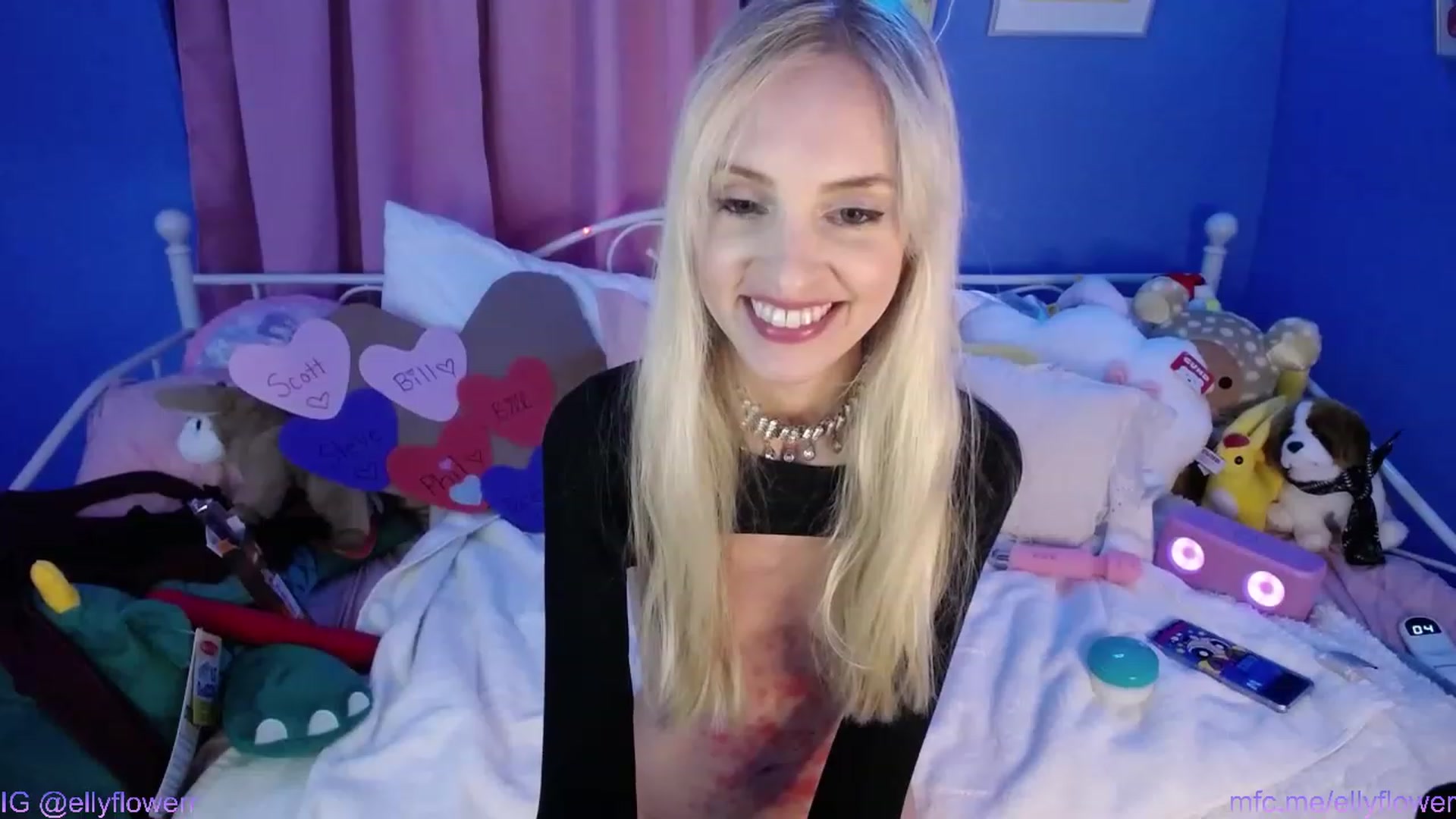 Gallery image thumbnail from Ellyflower's myfreecams stream on, 02/11/2024, 02:22 image 20 of 20