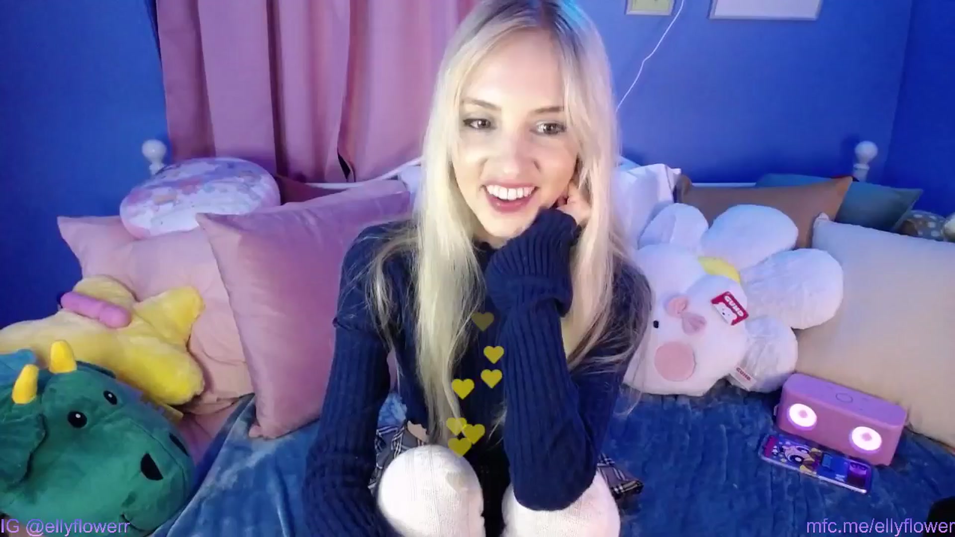 Gallery image thumbnail from Ellyflower's myfreecams stream on, 05/02/2024, 02:20 image 8 of 20