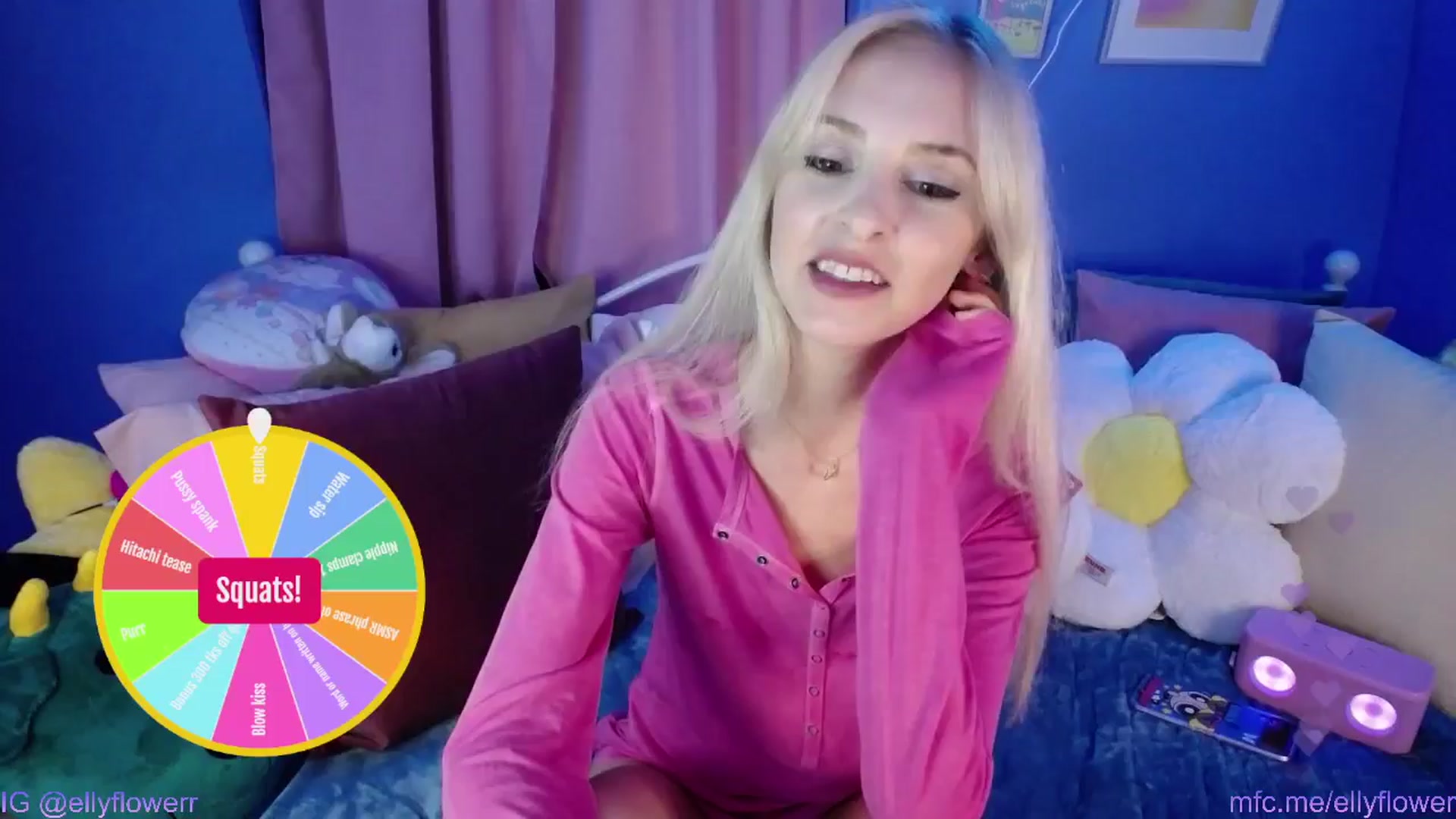 Gallery image thumbnail from Ellyflower's myfreecams stream on, 05/14/2024, 02:40 image 8 of 20